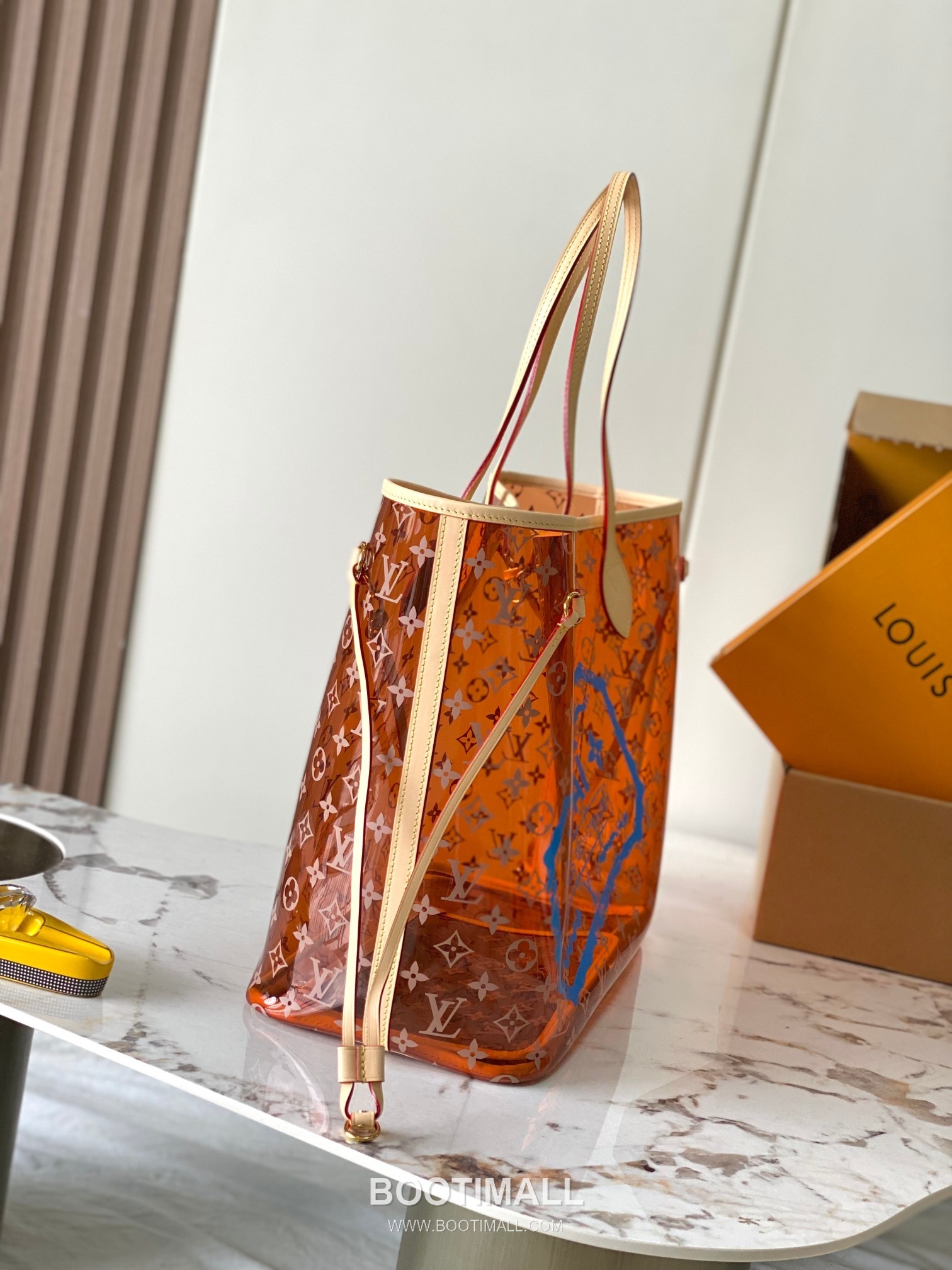 Louis Vuitton Neverfull GM Monogram Canvas PVC Tote Bag with Logo Detail 루이비통 네버풀 GM 모노그램 캔버스 PVC 로고 토트백 M14991 39cm 3