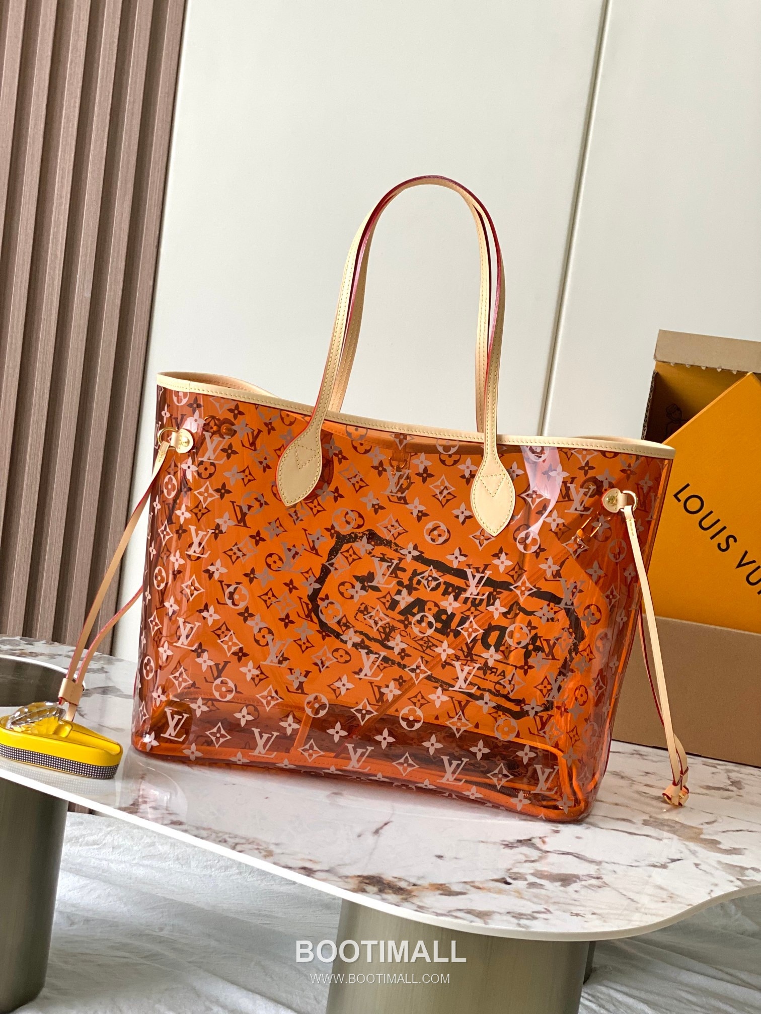 Louis Vuitton Neverfull GM Monogram Canvas PVC Tote Bag with Logo Detail 루이비통 네버풀 GM 모노그램 캔버스 PVC 로고 토트백 M14991 39cm 4