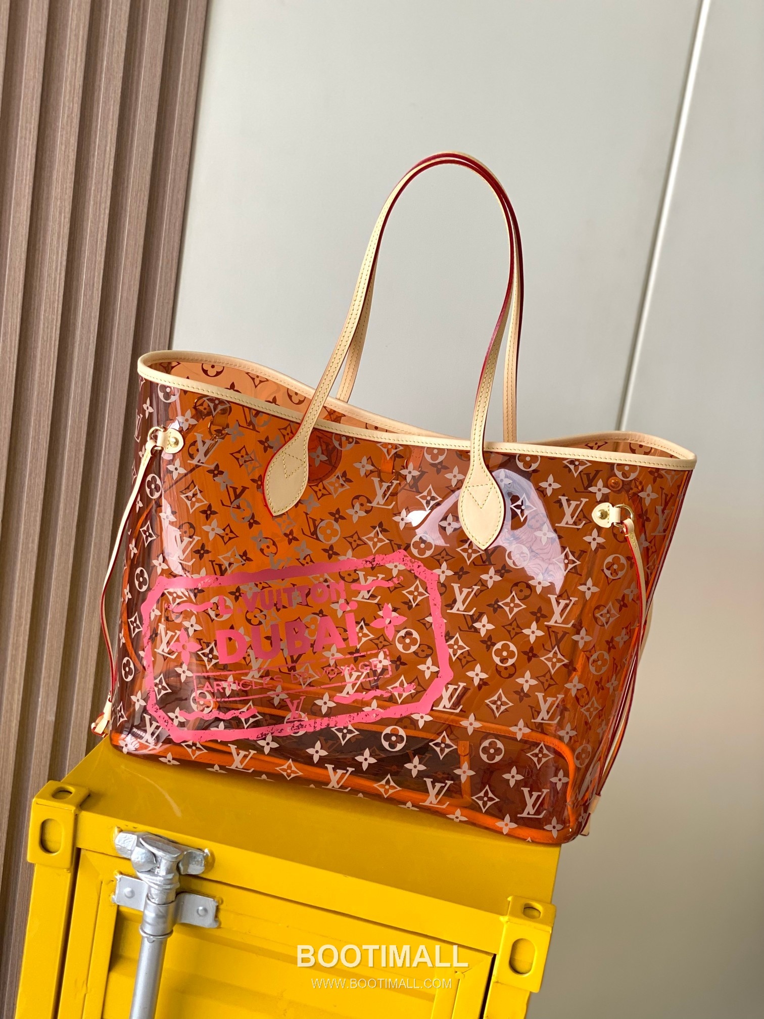 Louis Vuitton Neverfull GM Monogram Canvas PVC Tote Bag with Logo Detail 루이비통 네버풀 GM 모노그램 캔버스 PVC 로고 토트백 M14991 39cm 1