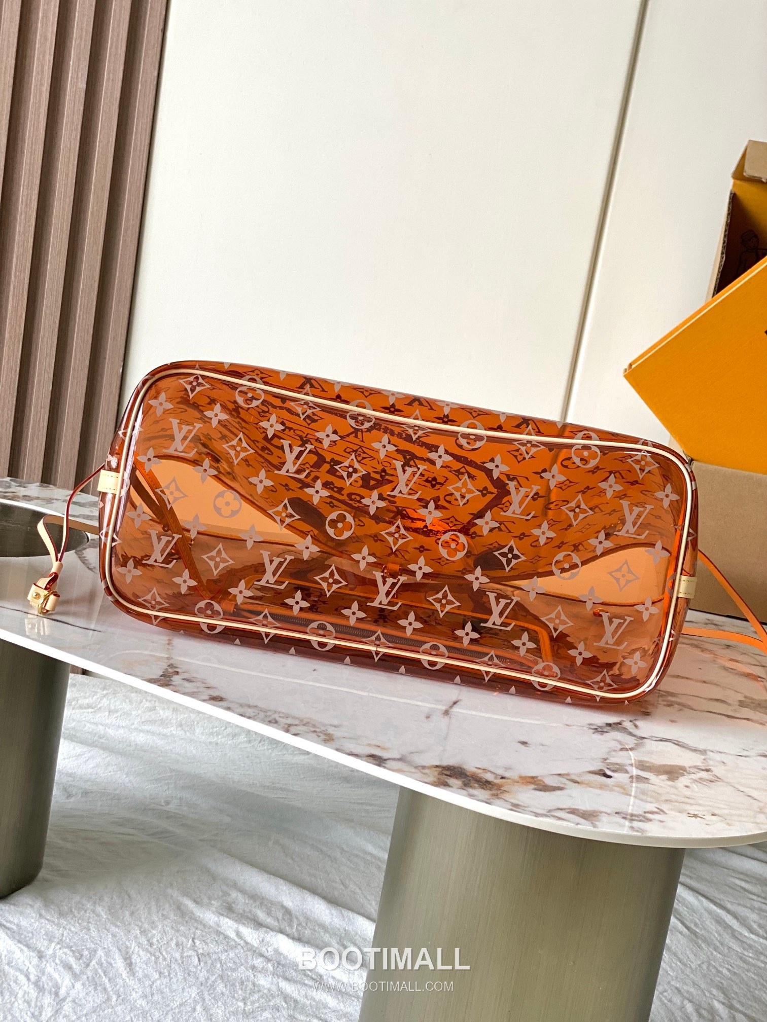 Louis Vuitton Neverfull GM Monogram Canvas PVC Tote Bag with Logo Detail 루이비통 네버풀 GM 모노그램 캔버스 PVC 로고 토트백 M14991 39cm 5