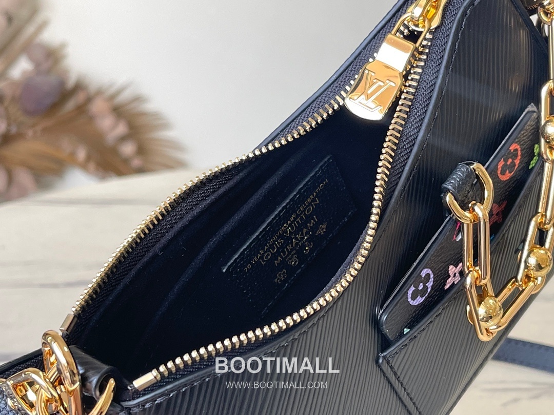 Louis Vuitton Marellini Epi Leather Crossbody Bag with Chain Coin Pouch Detail 루이비통 마렐리니 에피 레더 체인 코인파우치 크로스백 M13099 19cm 8