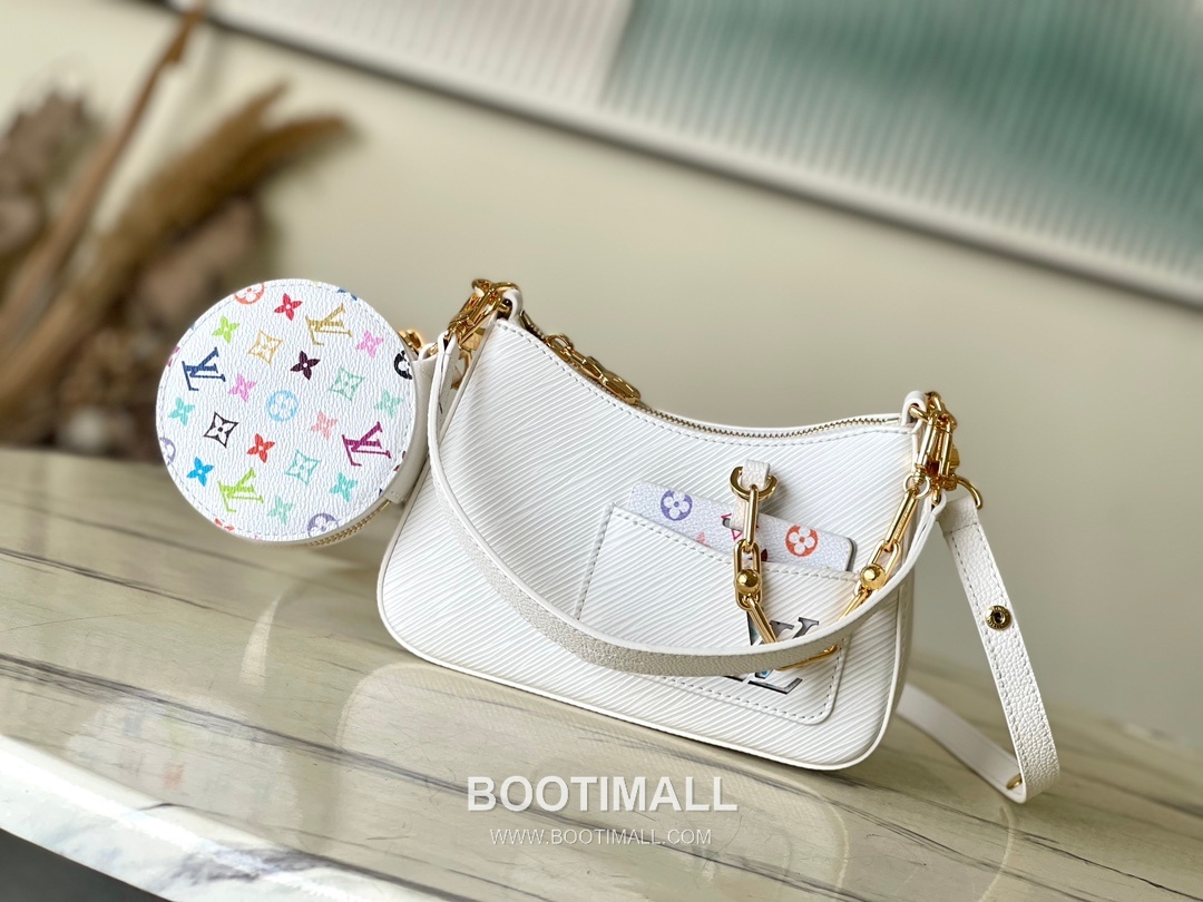 Louis Vuitton Marellini Epi Leather Crossbody Bag with Chain Coin Pouch Detail 루이비통 마렐리니 에피 레더 체인 코인파우치 크로스백 M13099 19cm 1