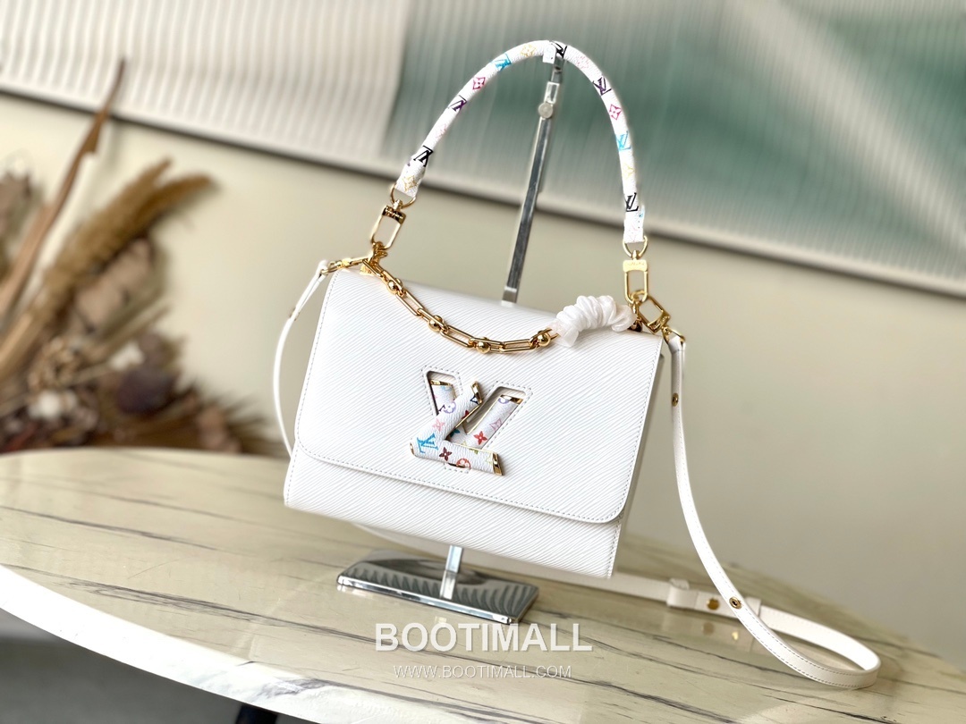 Louis Vuitton Twist Slim Medium Epi Leather Shoulder Bag with LV Twist Lock Detail 루이비통 트위스트 슬림 미디엄 에피 레더 트위스트락 숄더백 M13678 23cm 1