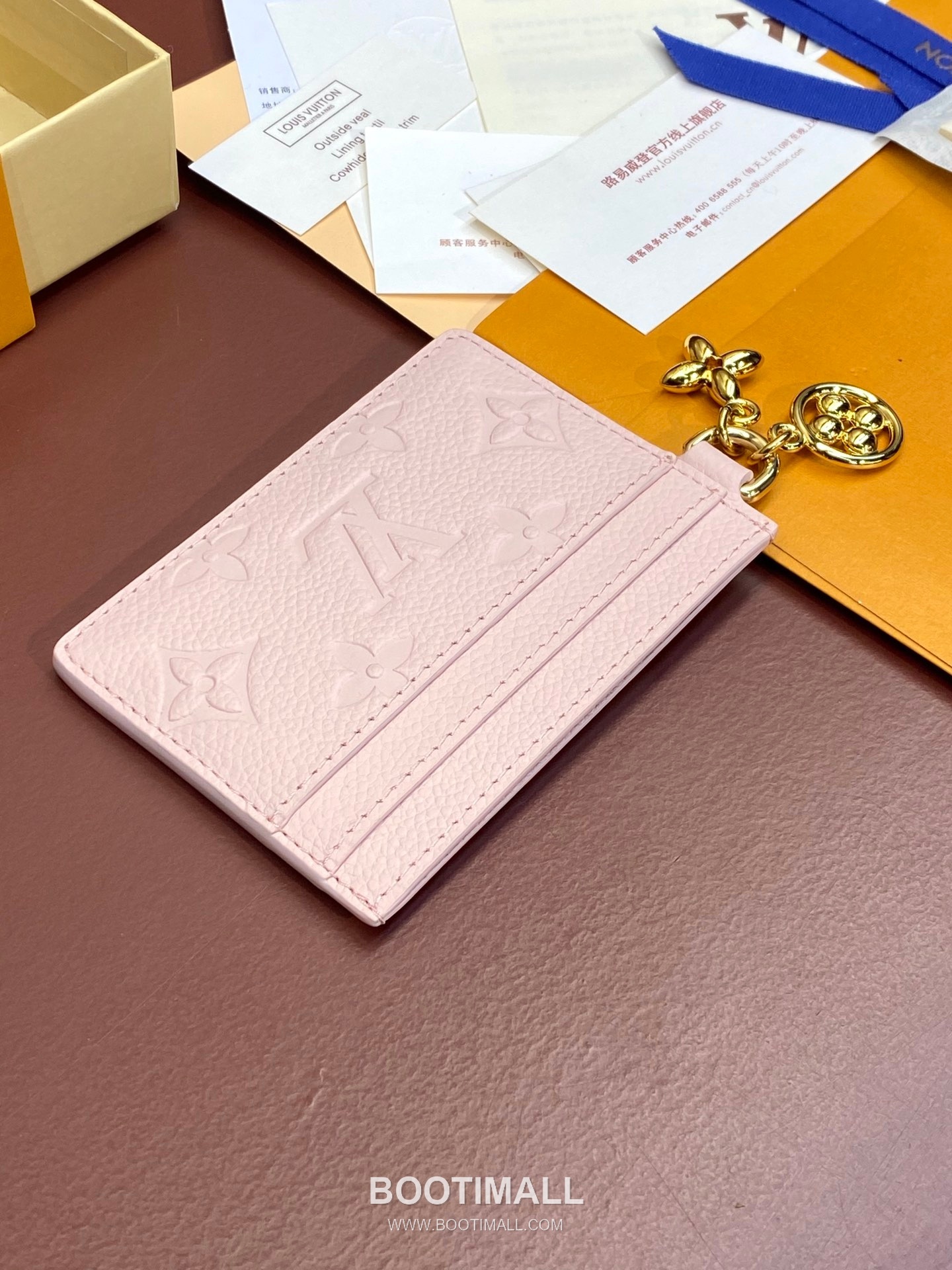 Louis Vuitton Porto Cult Charm Monogram Empreinte Leather Card Holder Wallet with Flower Charm Detail 루이비통 포르토 컬트 참 모노그램 앙프렝뜨 레더 플라워 참 카드지갑 M82132 10.2cm 7