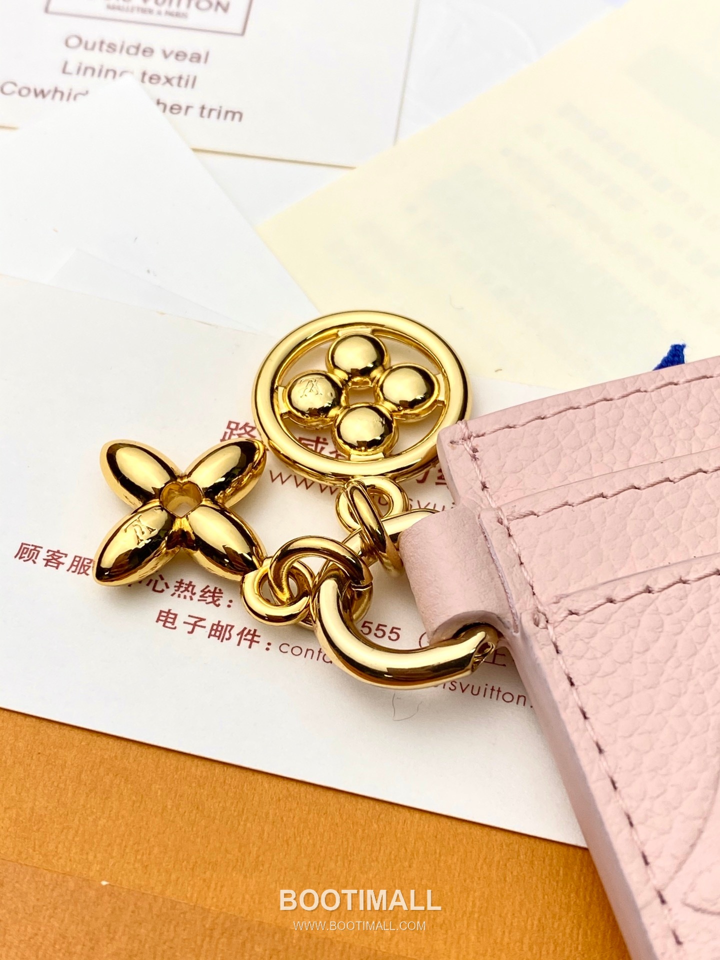 Louis Vuitton Porto Cult Charm Monogram Empreinte Leather Card Holder Wallet with Flower Charm Detail 루이비통 포르토 컬트 참 모노그램 앙프렝뜨 레더 플라워 참 카드지갑 M82132 10.2cm 8