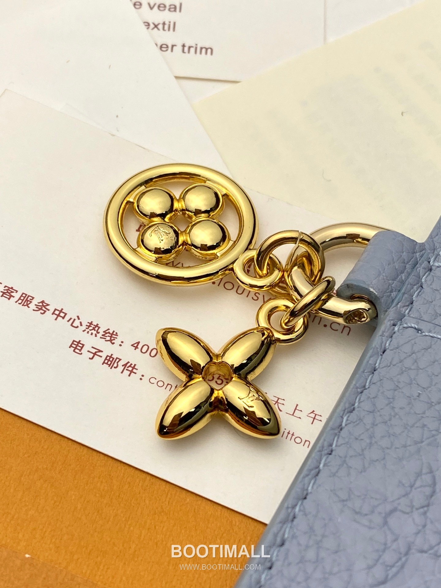 Louis Vuitton Porto Cult Charm Monogram Empreinte Leather Card Holder Wallet with Flower Charm Detail 루이비통 포르토 컬트 참 모노그램 앙프렝뜨 레더 플라워 참 카드지갑 M82132 10.2cm 8