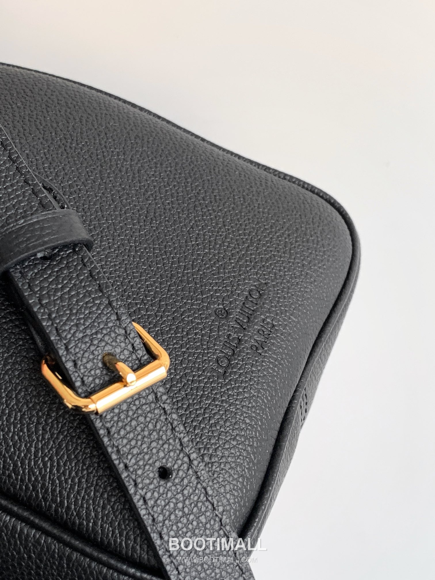 Louis Vuitton Speedy Bandouliere 25 Monogram Empreinte Leather Top Handle Shoulder Bag with Lock Detail 루이비통 스피디 반둘리에 25 모노그램 앙프렝뜨 레더 락장식 숄더 토트백 M58947 25cm 8