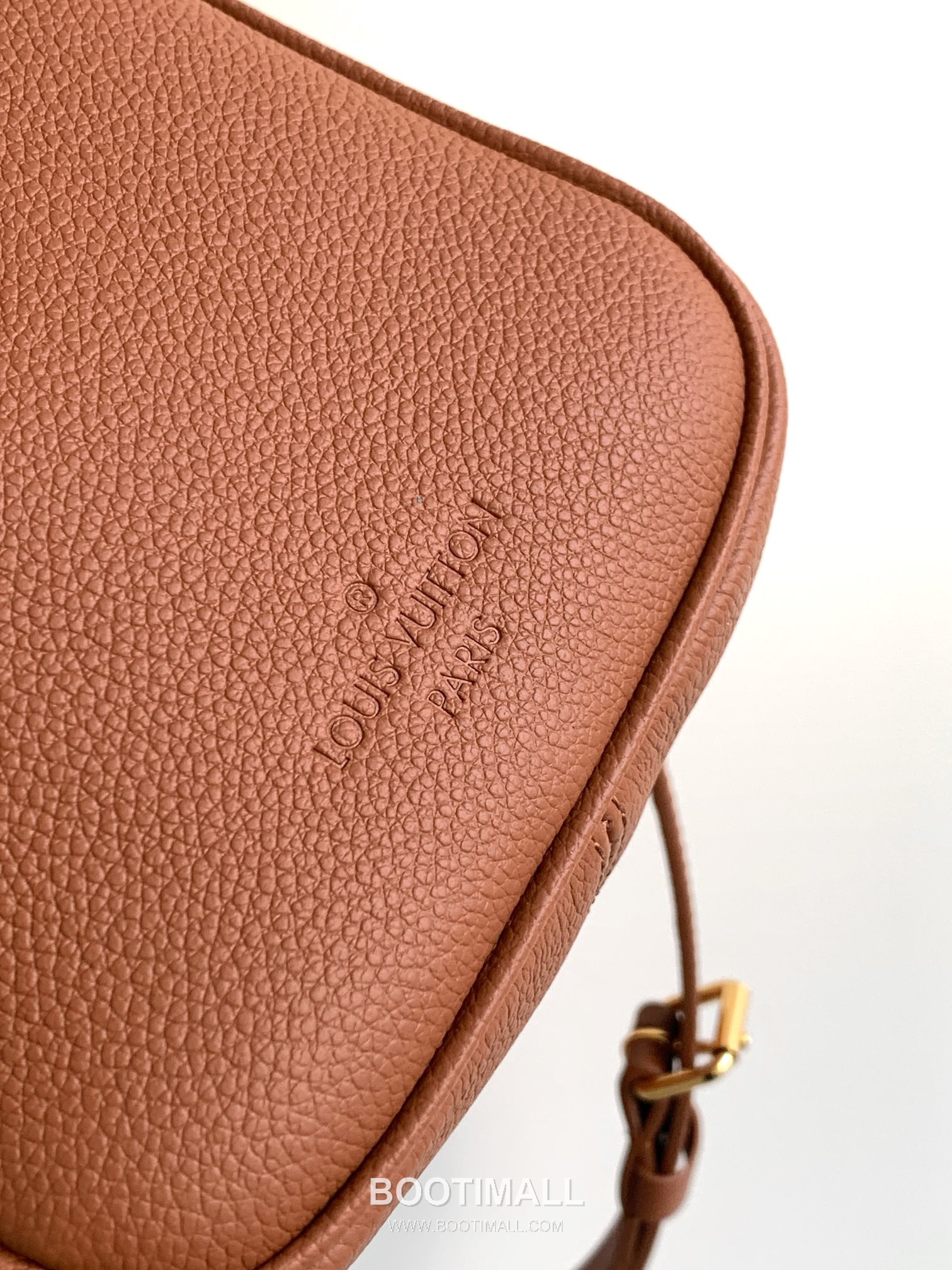 Louis Vuitton Speedy Bandouliere 25 Monogram Empreinte Leather Top Handle Shoulder Bag with Lock Detail 루이비통 스피디 반둘리에 25 모노그램 앙프렝뜨 레더 락장식 숄더 토트백 M58947 25cm 8