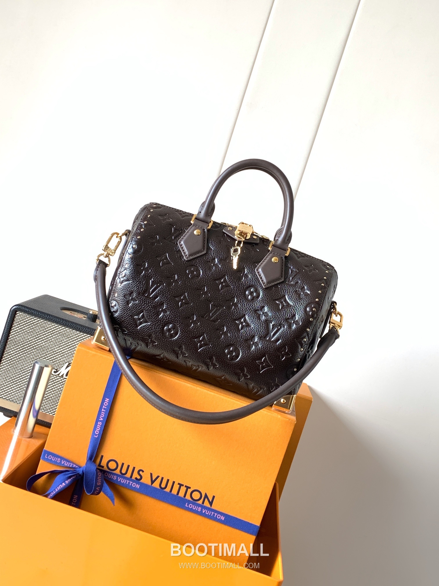 Louis Vuitton Speedy Trunk 25 Monogram Saga Calfskin Leather Top Handle Shoulder Bag with Dual Zip Detail 루이비통 스피디 트렁크 25 모노그램 사가 카프스킨 듀얼지퍼 숄더 토트백 M26392 27cm 1