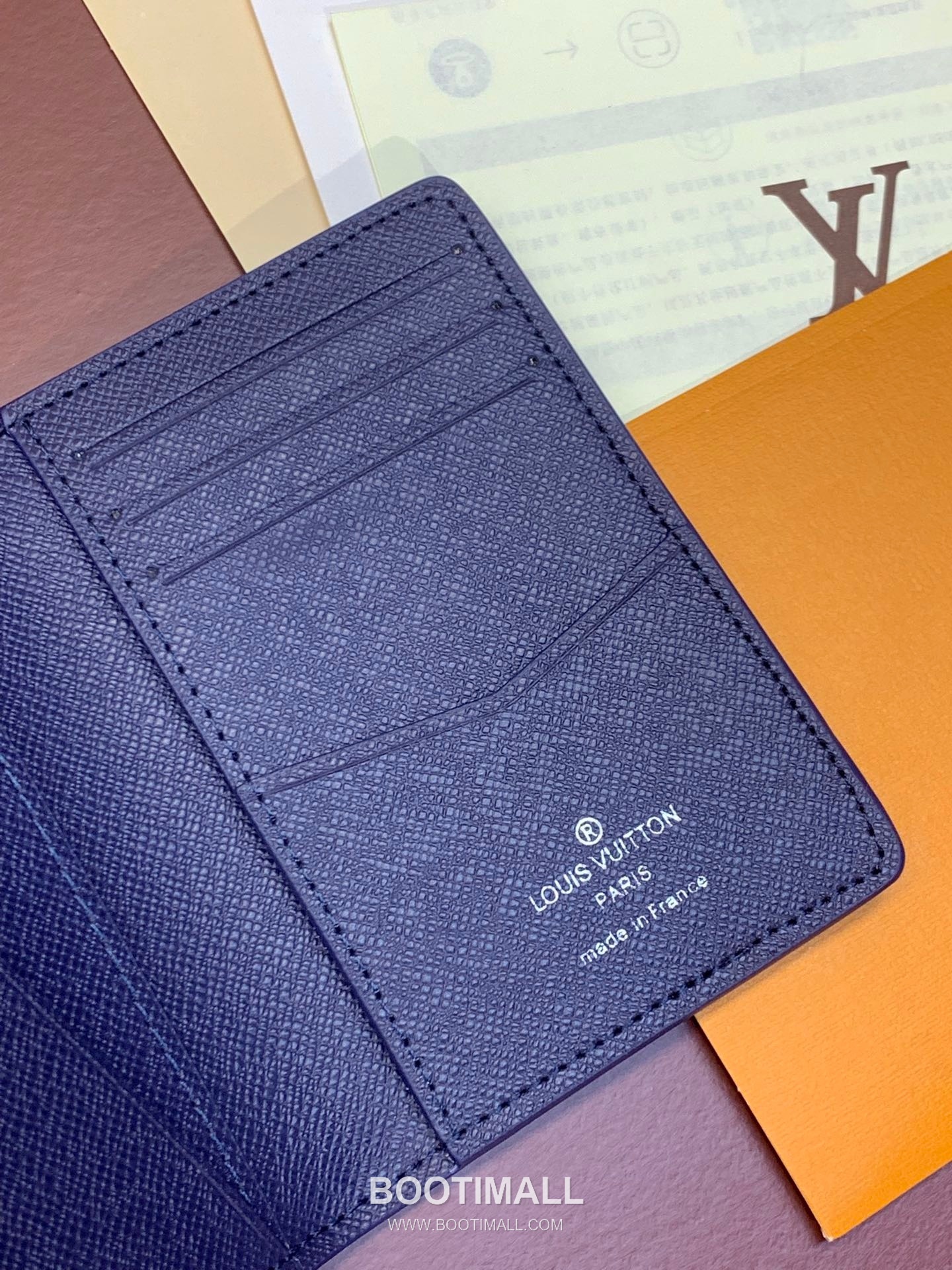 Louis Vuitton Pocket Wallet Monogram Coated Canvas Card Holder Wallet with Logo Detail 루이비통 포켓 월렛 모노그램 코팅 캔버스 로고 카드지갑 M82827 11.1cm 4