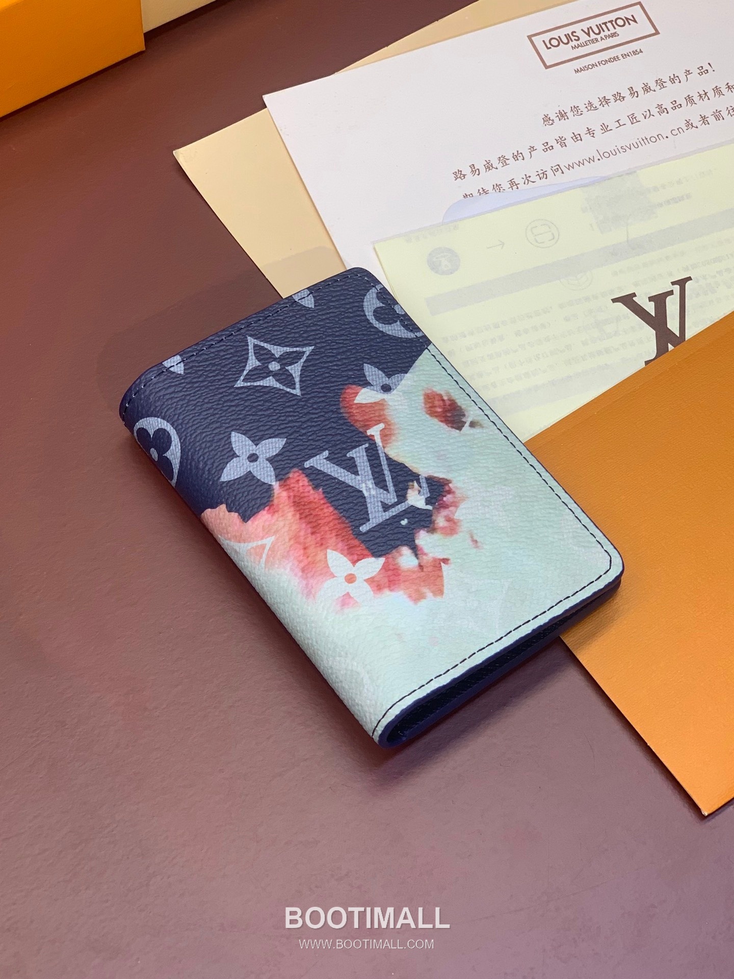 Louis Vuitton Pocket Wallet Monogram Coated Canvas Card Holder Wallet with Logo Detail 루이비통 포켓 월렛 모노그램 코팅 캔버스 로고 카드지갑 M82827 11.1cm 8