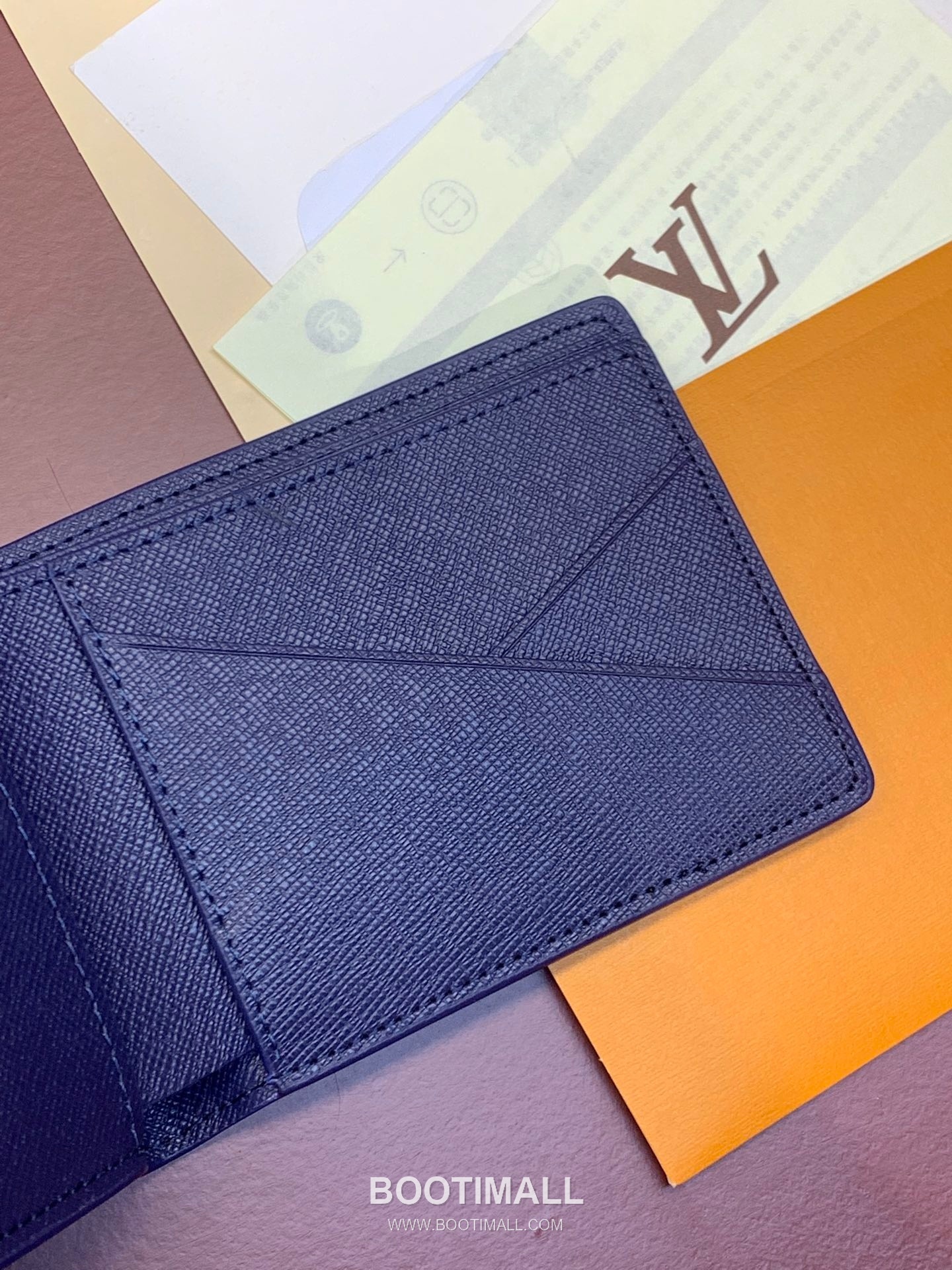 Louis Vuitton Slender Monogram Canvas Wallet with Card Slot Detail 루이비통 슬렌더 모노그램 캔버스 카드슬롯 반지갑 M82828 11cm 4
