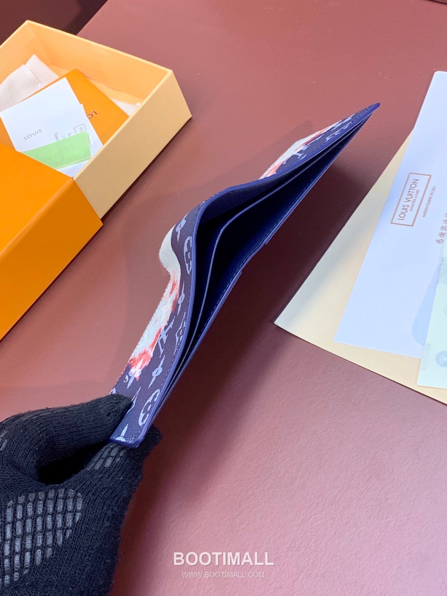 Louis Vuitton Slender Monogram Canvas Wallet with Card Slot Detail 루이비통 슬렌더 모노그램 캔버스 카드슬롯 반지갑 M82828 11cm 7