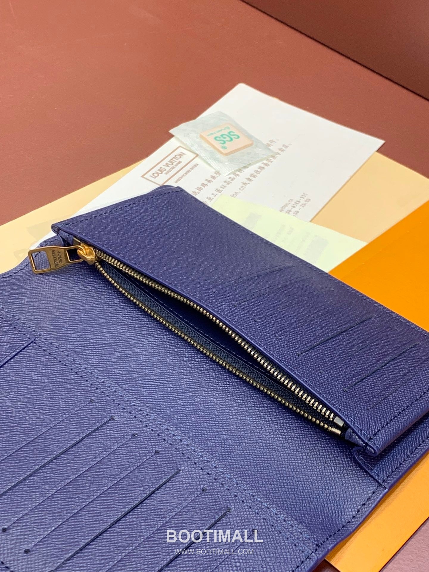 Louis Vuitton Long Wallet Monogram Canvas Wallet with Card Slot Detail 루이비통 롱 월렛 모노그램 캔버스 카드슬롯 장지갑 M82826 19cm 7