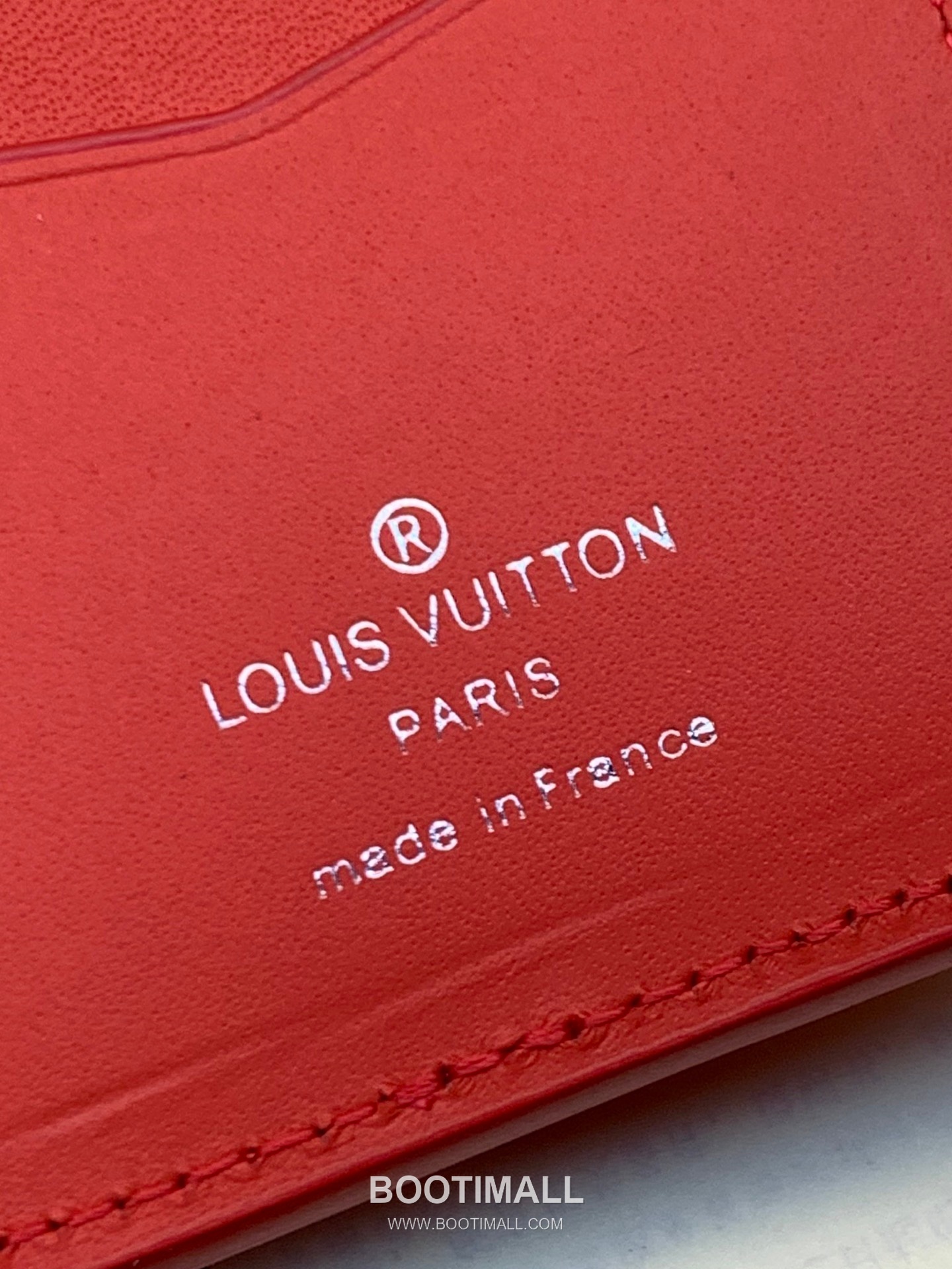 Louis Vuitton Pocket Wallet Epi XL Calfskin Leather Card Holder Wallet with Logo Detail 루이비통 포켓 월렛 에피 XL 카프스킨 레더 로고 카드지갑 M23696 11.1cm 6