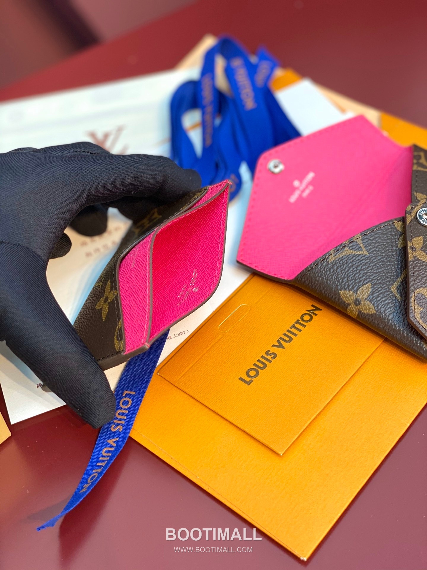 Louis Vuitton Kirigami Card Holder Monogram Canvas Leather Wallet with Snap Button Detail 루이비통 키리가미 모노그램 캔버스 스냅버튼 카드지갑 M12884 11cm 8