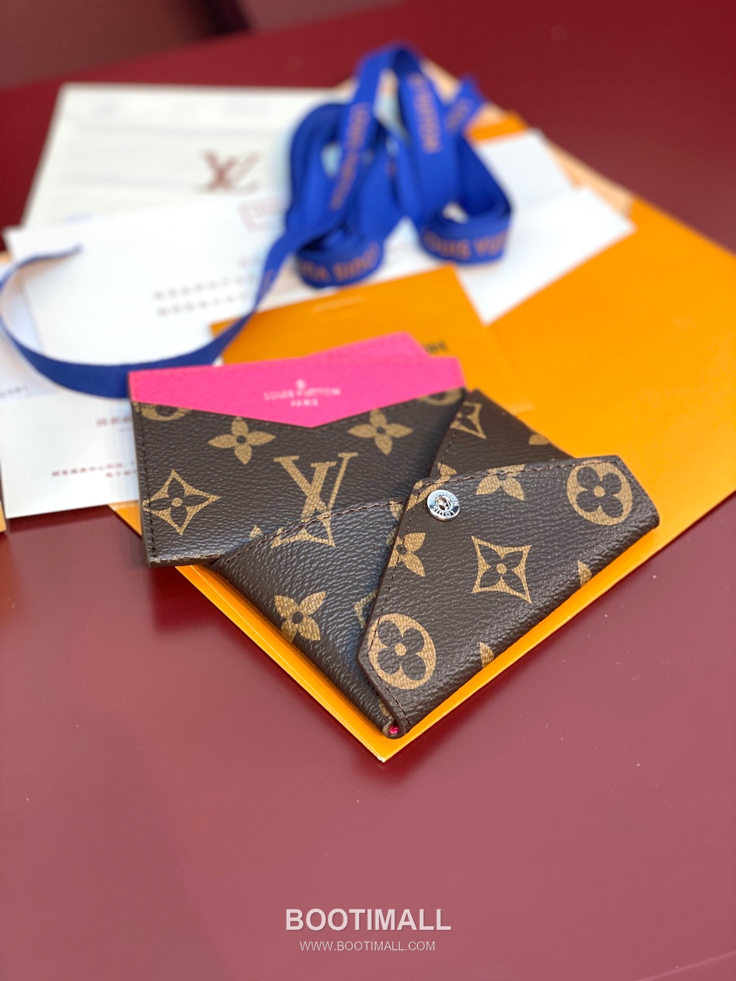 Louis Vuitton Kirigami Card Holder Monogram Canvas Leather Wallet with Snap Button Detail 루이비통 키리가미 모노그램 캔버스 스냅버튼 카드지갑 M12884 11cm 11
