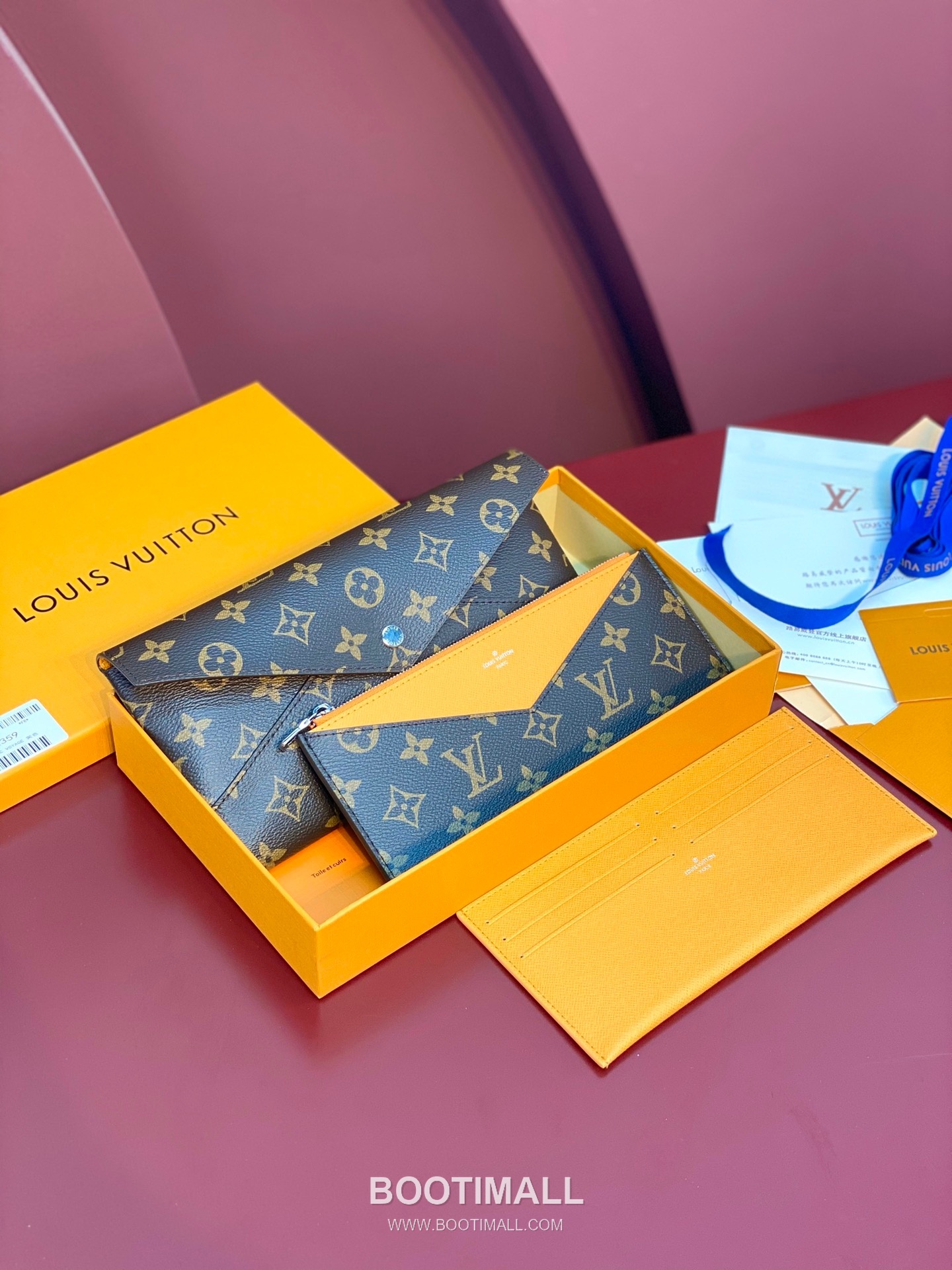 Louis Vuitton Kirigami Pouch Monogram Coated Canvas Leather Clutch Wallet with Zip Compartment Detail 루이비통 키리가미 파우치 모노그램 코팅 캔버스 레더 지퍼 컴파트먼트 클러치 지갑 M12359 23cm 1