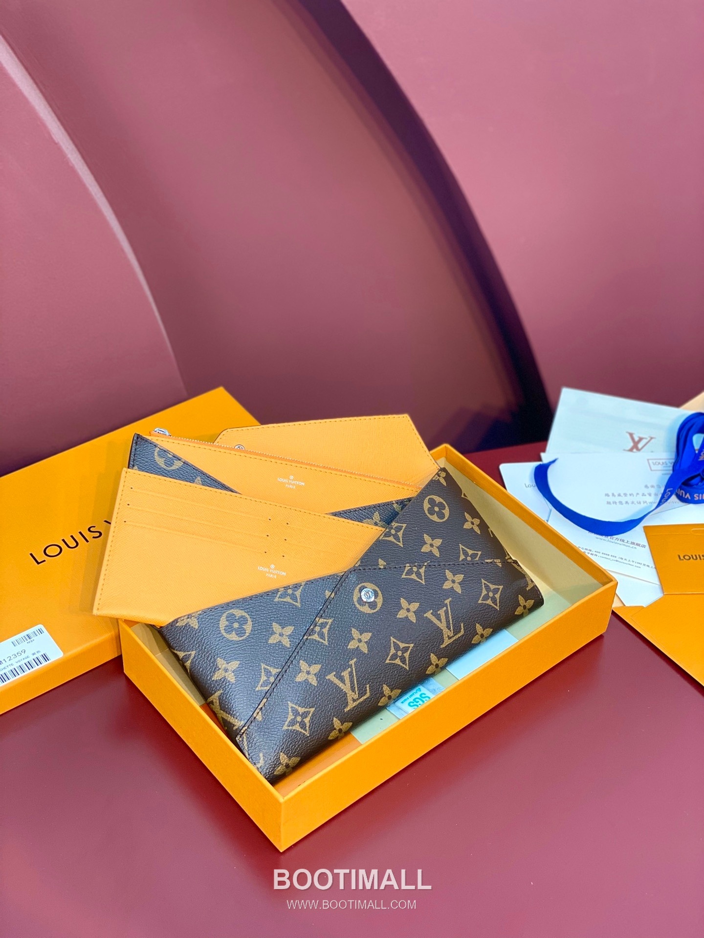 Louis Vuitton Kirigami Pouch Monogram Coated Canvas Leather Clutch Wallet with Zip Compartment Detail 루이비통 키리가미 파우치 모노그램 코팅 캔버스 레더 지퍼 컴파트먼트 클러치 지갑 M12359 23cm 3