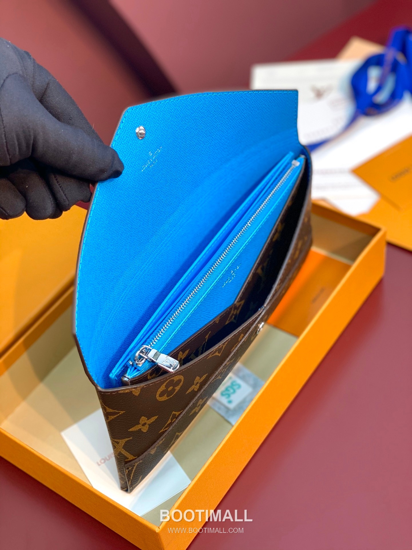 Louis Vuitton Kirigami Pouch Monogram Coated Canvas Leather Clutch Wallet with Zip Compartment Detail 루이비통 키리가미 파우치 모노그램 코팅 캔버스 레더 지퍼 컴파트먼트 클러치 지갑 M12359 23cm 4