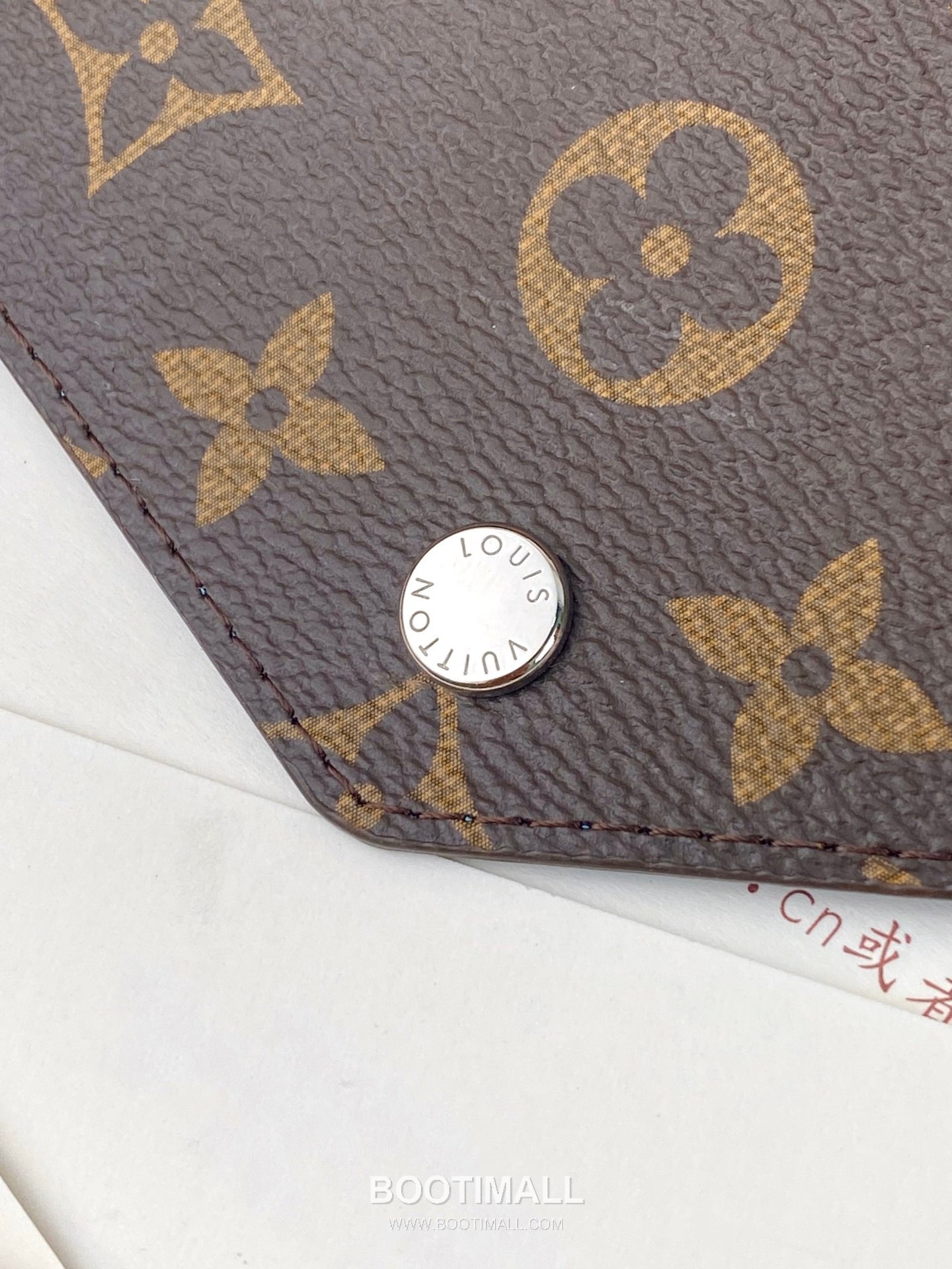 Louis Vuitton Kirigami Pouch Monogram Coated Canvas Leather Clutch Wallet with Zip Compartment Detail 루이비통 키리가미 파우치 모노그램 코팅 캔버스 레더 지퍼 컴파트먼트 클러치 지갑 M12359 23cm 11