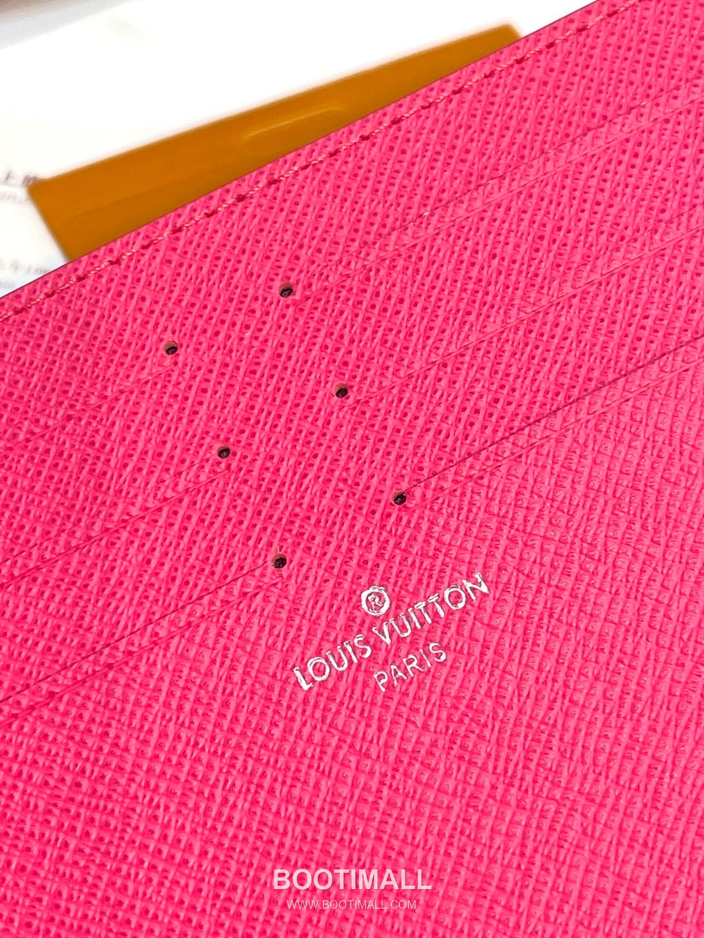 Louis Vuitton Kirigami Pouch Monogram Coated Canvas Leather Clutch Wallet with Zip Compartment Detail 루이비통 키리가미 파우치 모노그램 코팅 캔버스 레더 지퍼 컴파트먼트 클러치 지갑 M12359 23cm 6