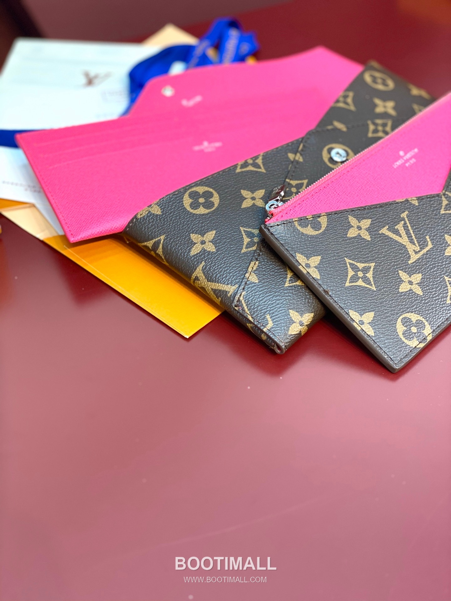 Louis Vuitton Kirigami Pouch Monogram Coated Canvas Leather Clutch Wallet with Zip Compartment Detail 루이비통 키리가미 파우치 모노그램 코팅 캔버스 레더 지퍼 컴파트먼트 클러치 지갑 M12359 23cm 8