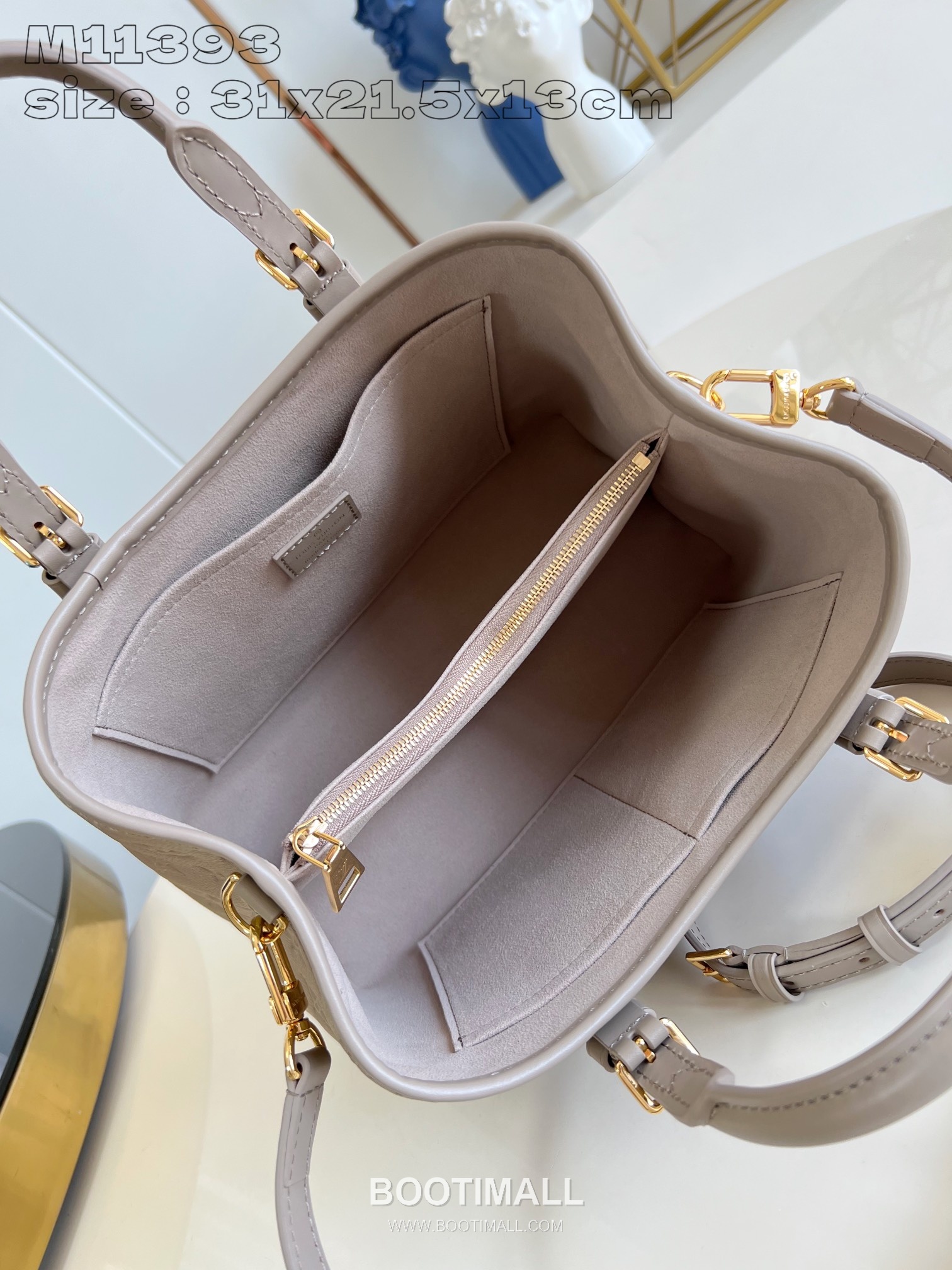 Louis Vuitton Babylone Tote Grained Calfskin Leather Shoulder Bag with Zip Compartment Detail 루이비통 바빌론 토트 카프스킨 레더 지퍼 컴파트먼트 숄더 토트백 M11393 31cm 7