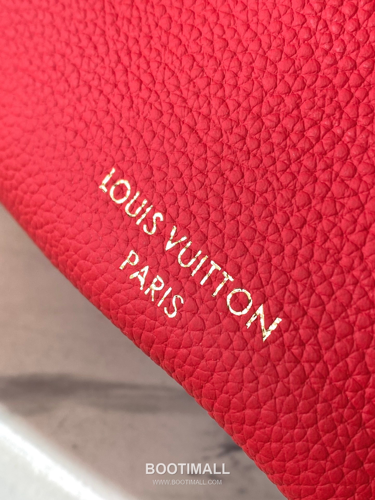 Louis Vuitton Keepall Soft 25 Leather Top Handle Shoulder Bag with Zip Detail 루이비통 키폴 소프트 25 레더 지퍼 디테일 토트 숄더백 M13667 25cm 5