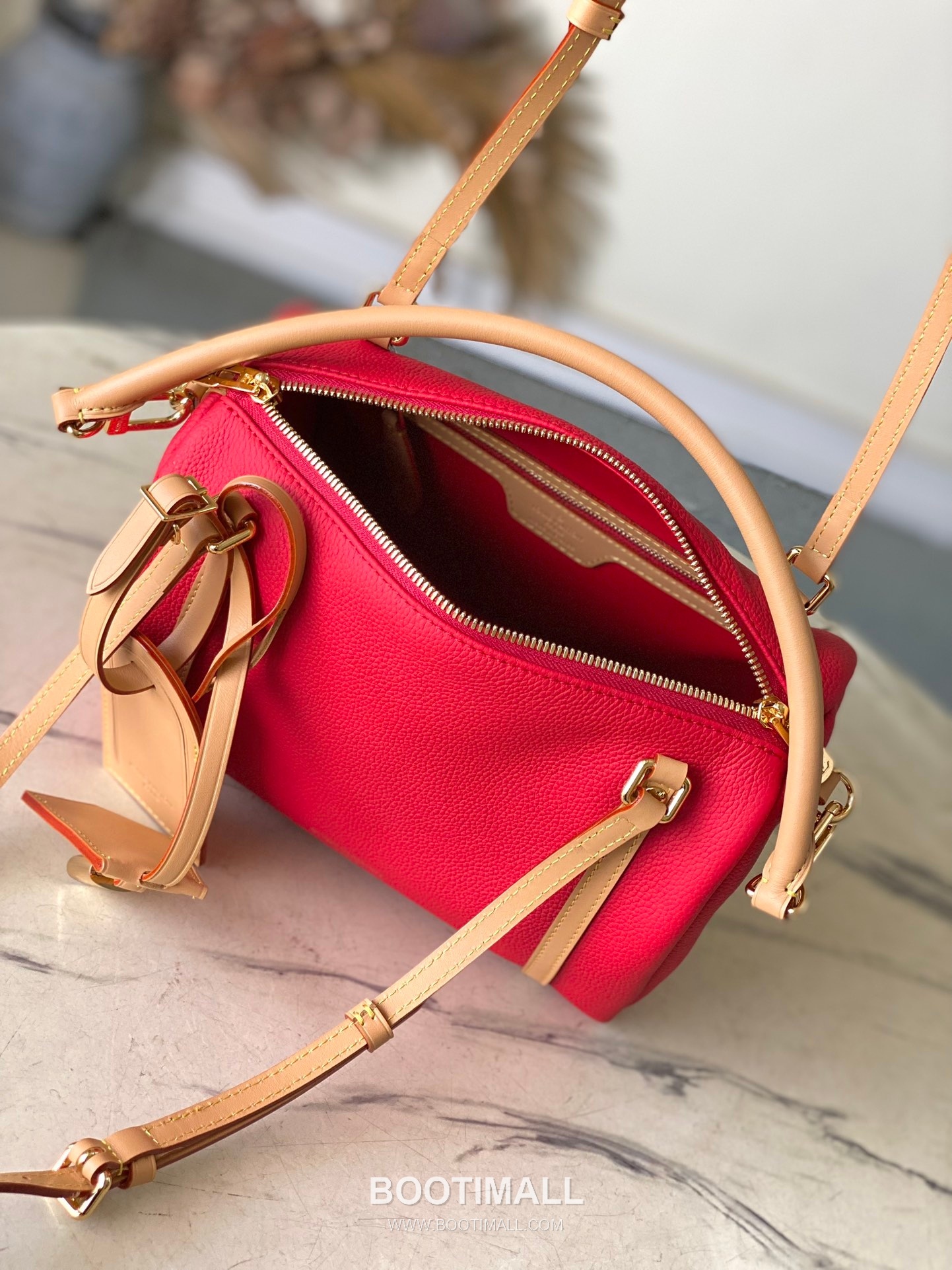 Louis Vuitton Keepall Soft 25 Leather Top Handle Shoulder Bag with Zip Detail 루이비통 키폴 소프트 25 레더 지퍼 디테일 토트 숄더백 M13667 25cm 7