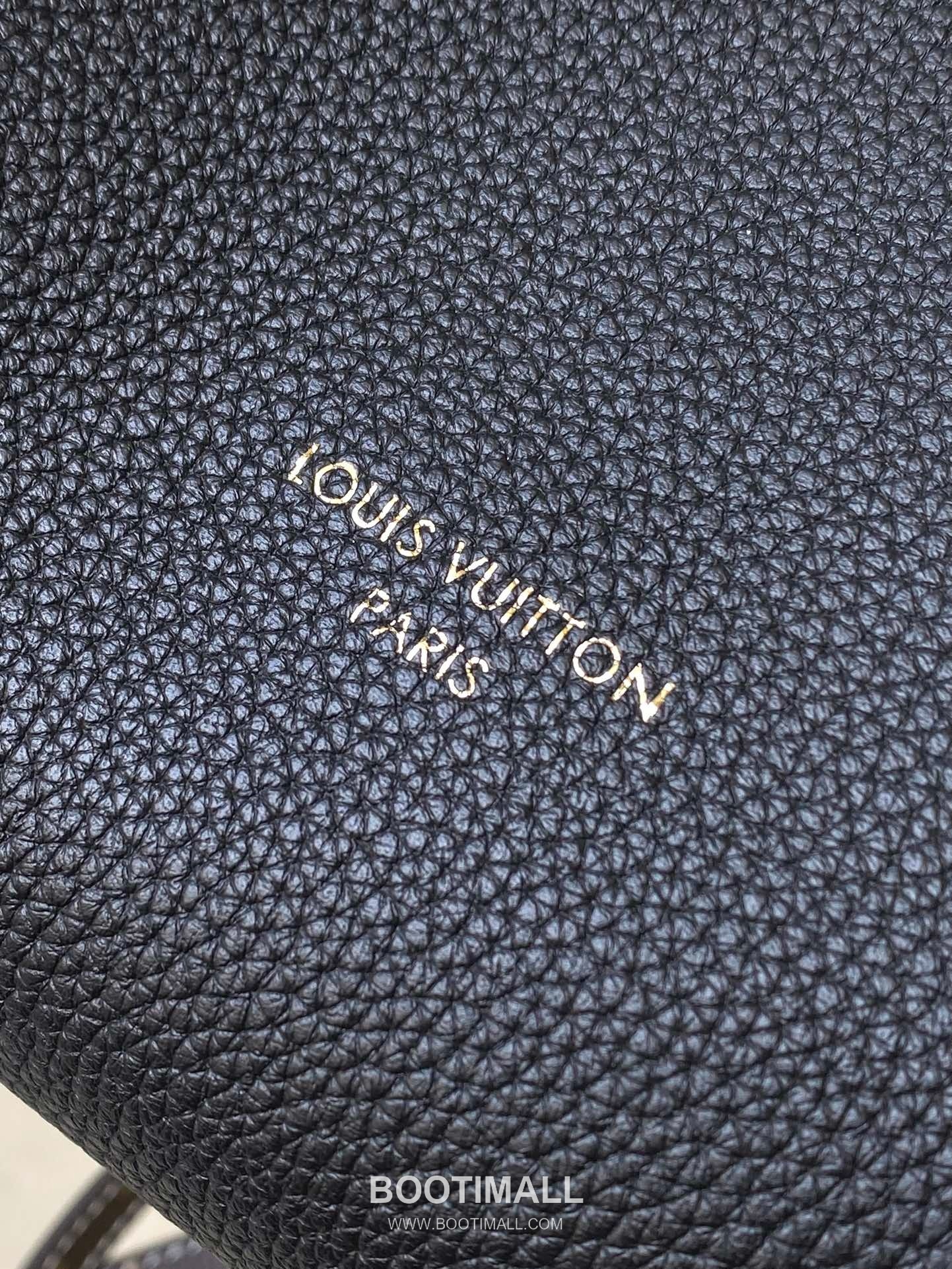 Louis Vuitton Keepall Soft 25 Leather Top Handle Shoulder Bag with Zip Detail 루이비통 키폴 소프트 25 레더 지퍼 디테일 토트 숄더백 M13667 25cm 6