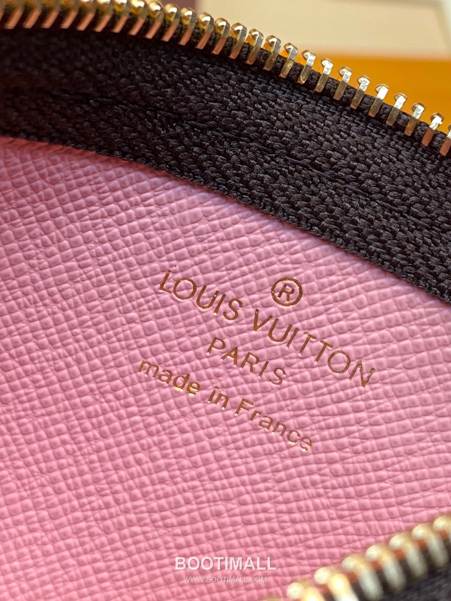 Louis Vuitton Key Pouch Monogram Canvas Wallet with Key Ring Detail 루이비통 키 파우치 모노그램 캔버스 키링 카드지갑 M82620 12cm 5
