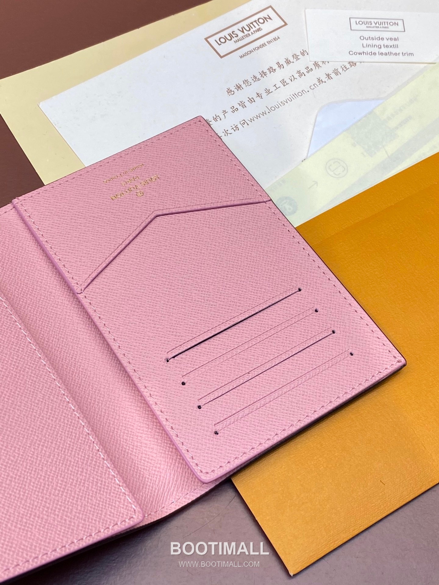 Louis Vuitton Passport Cover Monogram Canvas Wallet with Multi Slot Detail 루이비통 패스포트 커버 모노그램 캔버스 멀티슬롯 지갑 M82621 14cm 7