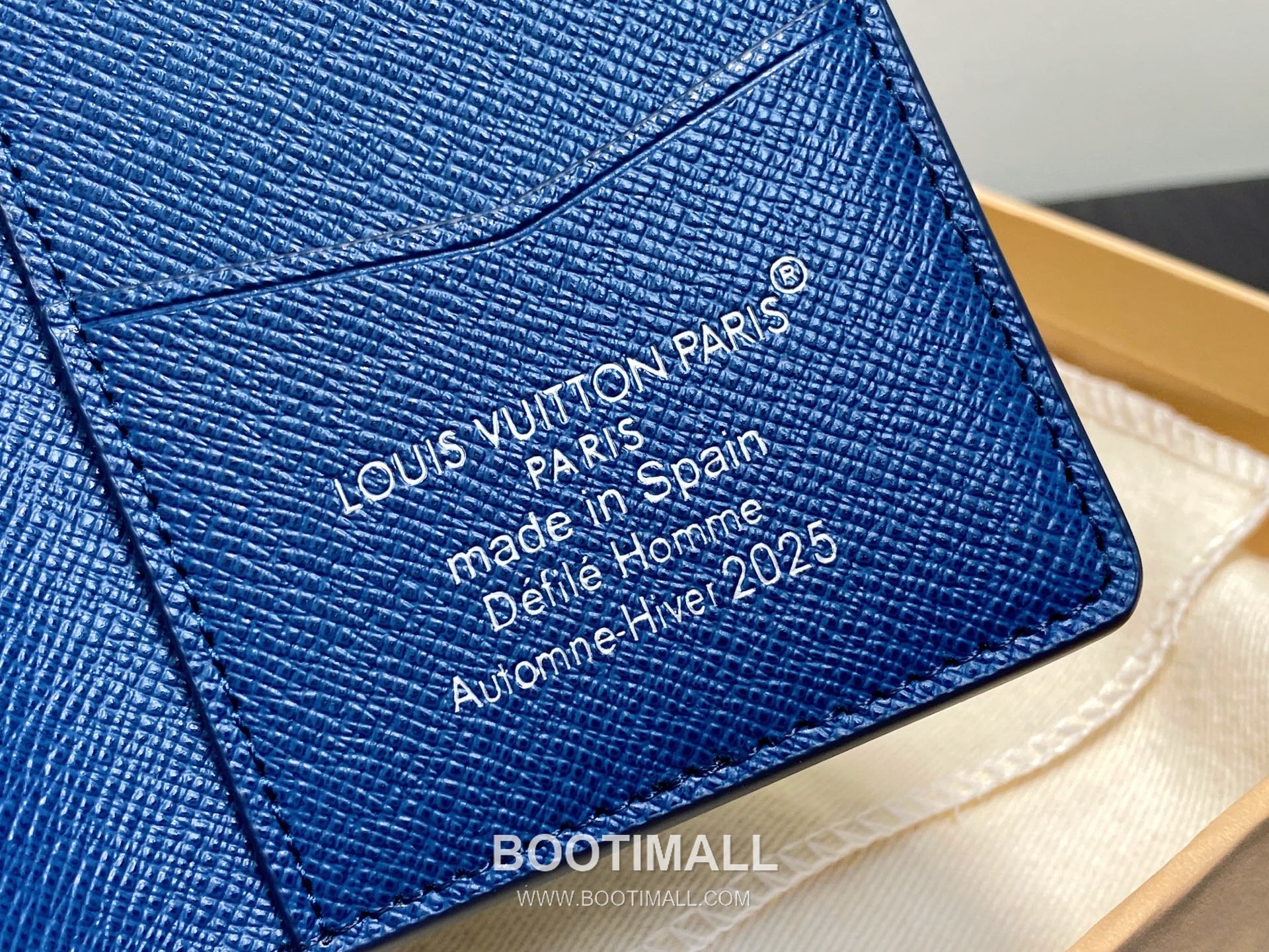 Louis Vuitton Pocket Organizer Monogram Canvas Leather Card Holder Wallet with Printed Detail 루이비통 포켓 오거나이저 모노그램 캔버스 프린트 카드지갑 M25972 11cm 9