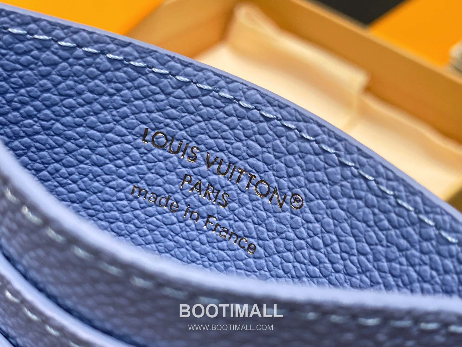 Louis Vuitton LV Charms Monogram Empreinte Leather Card Holder Wallet with Flower Charm Detail 루이비통 LV 참스 모노그램 앙프렝뜨 레더 플라워 참 카드지갑 M13649 10.2cm 7