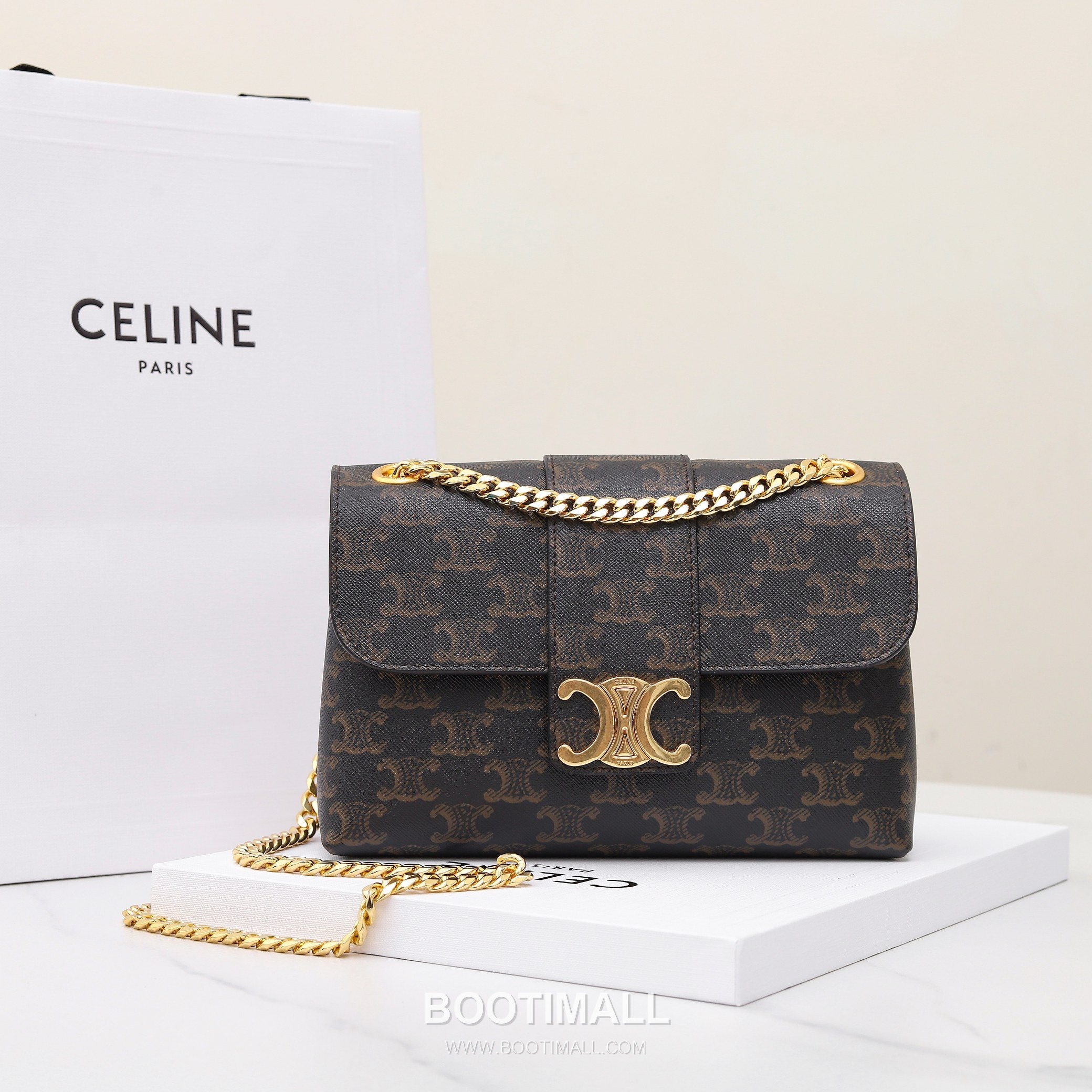 Celine Triomphe Monogram Canvas Calfskin Leather Shoulder Bag with Chain Strap Detail 셀린느 트리옹프 모노그램 캔버스 카프스킨 체인 숄더백 116592 23.5cm 1