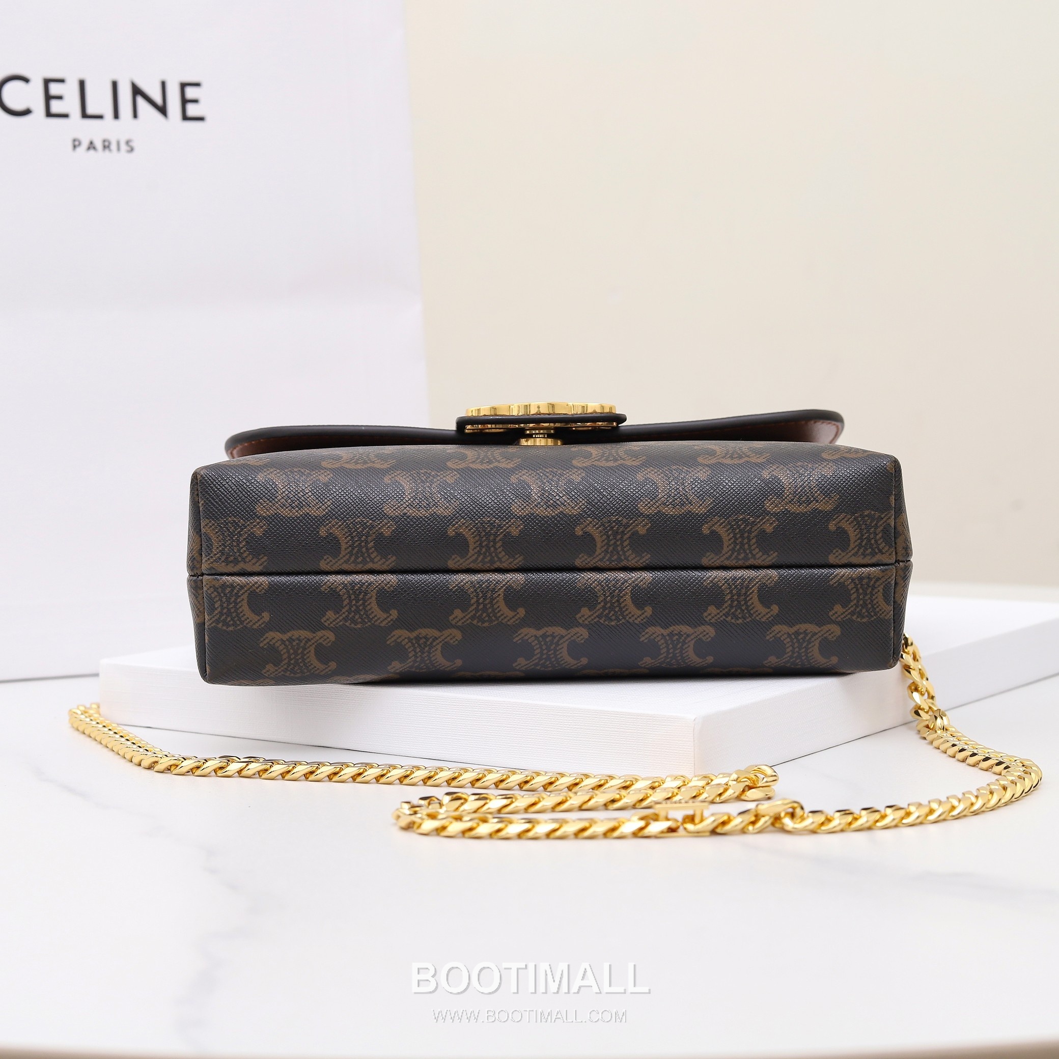 Celine Triomphe Monogram Canvas Calfskin Leather Shoulder Bag with Chain Strap Detail 셀린느 트리옹프 모노그램 캔버스 카프스킨 체인 숄더백 116592 23.5cm 7