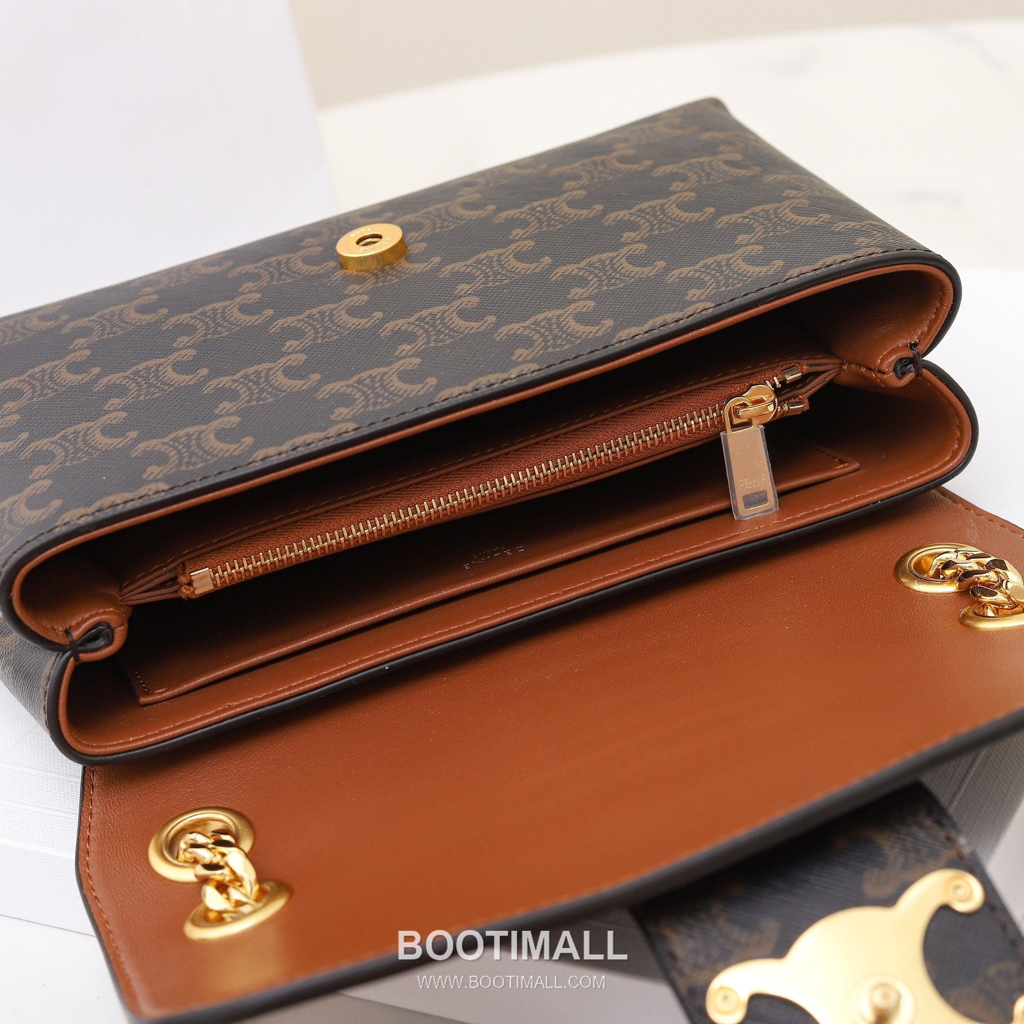 Celine Triomphe Monogram Canvas Calfskin Leather Shoulder Bag with Chain Strap Detail 셀린느 트리옹프 모노그램 캔버스 카프스킨 체인 숄더백 116592 23.5cm 9