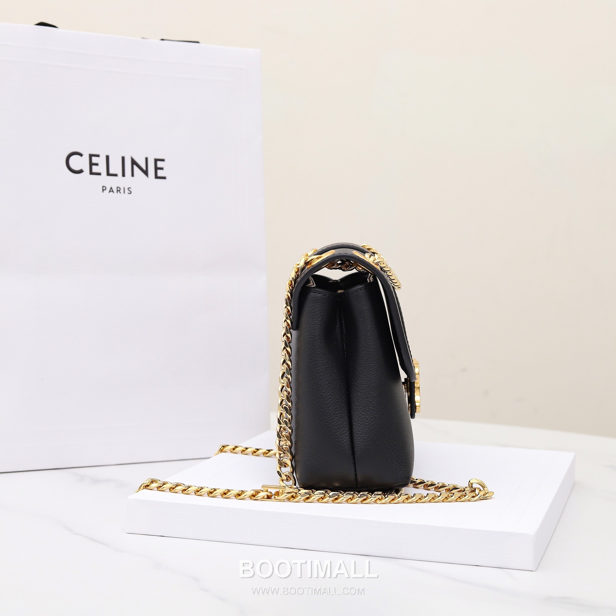 Celine Triomphe Calfskin Leather Shoulder Bag with Chain Strap Detail 셀린느 트리옹프 스몰 카프스킨 블랙 숄더백 116593 21cm 3