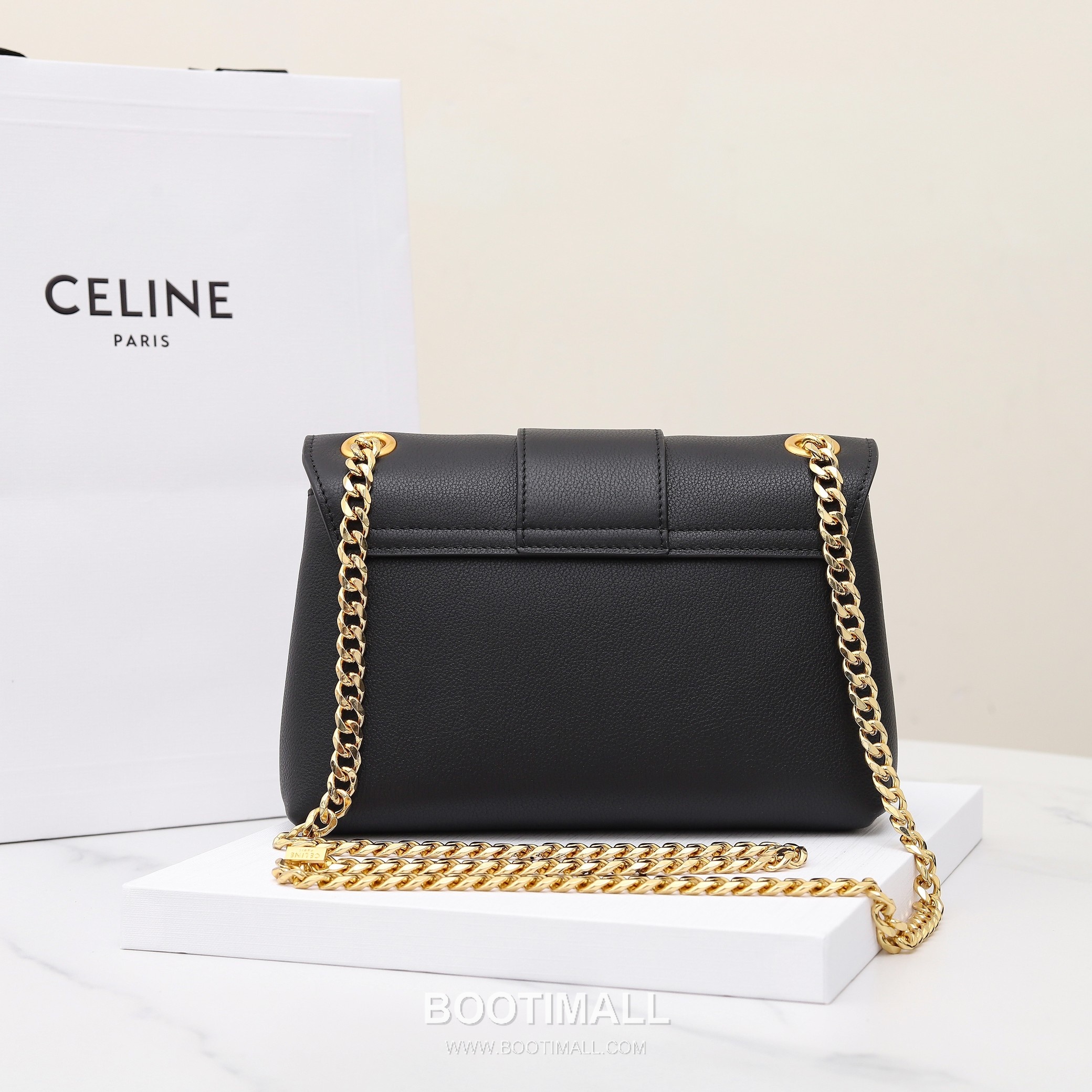 Celine Triomphe Calfskin Leather Shoulder Bag with Chain Strap Detail 셀린느 트리옹프 스몰 카프스킨 블랙 숄더백 116593 21cm 4