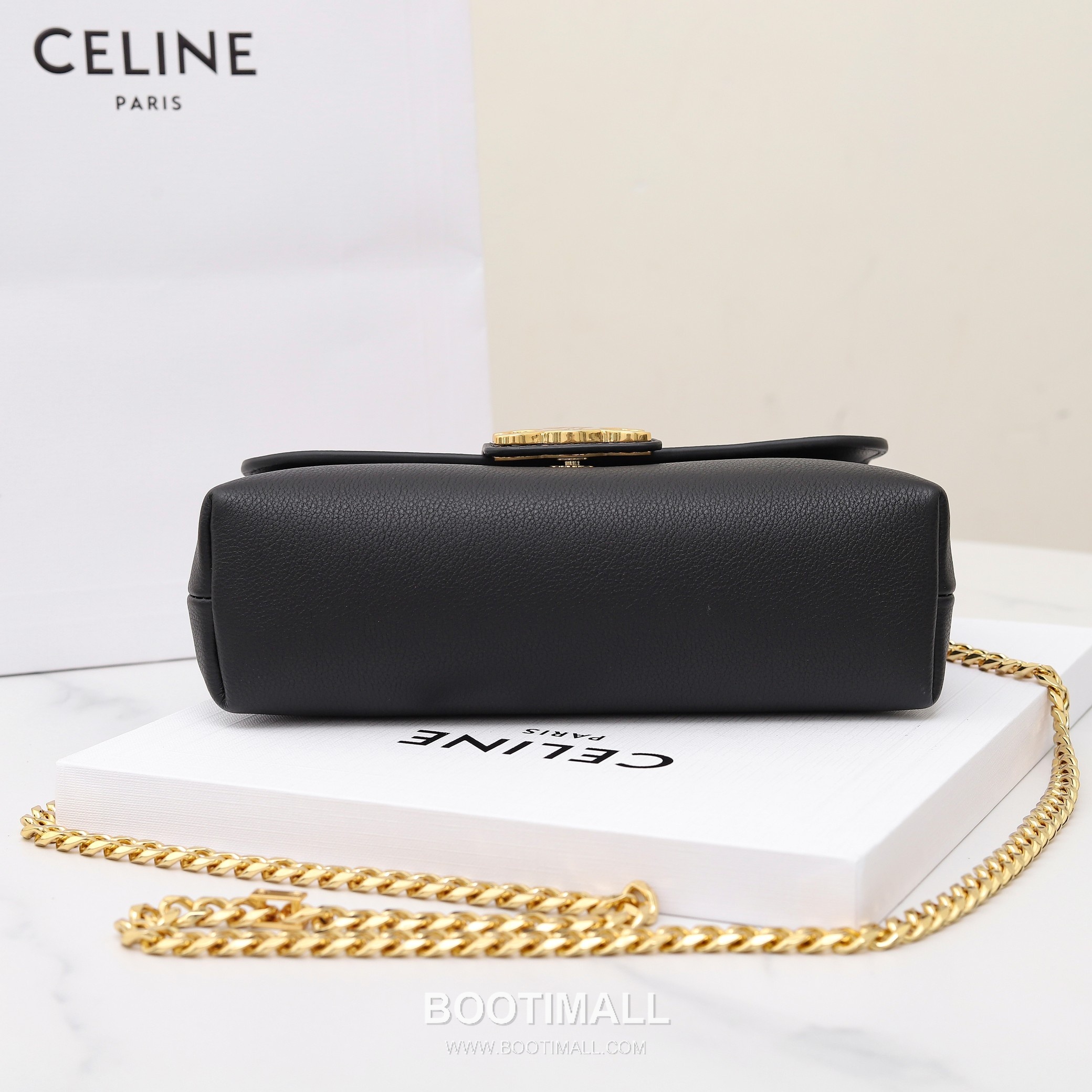 Celine Triomphe Calfskin Leather Shoulder Bag with Chain Strap Detail 셀린느 트리옹프 스몰 카프스킨 블랙 숄더백 116593 21cm 7
