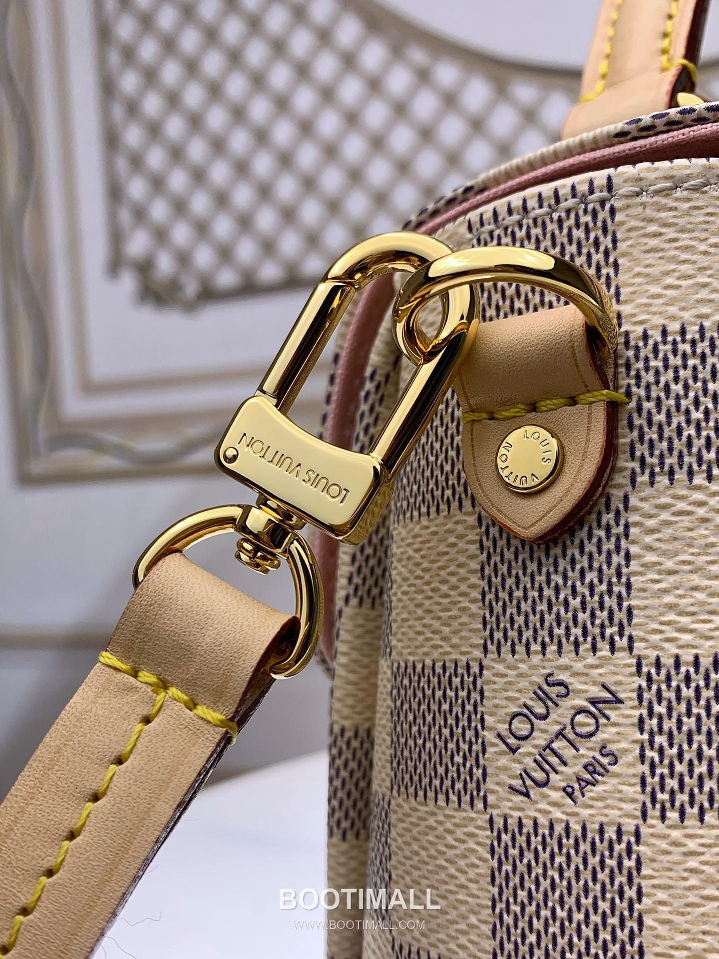 Louis Vuitton Croisette Damier Ebene Coated Canvas Crossbody Bag with Tassel Detail 루이비통 크루아제트 다미에 에벤 코팅 캔버스 태슬 크로스 숄더백 N41581 23cm 6