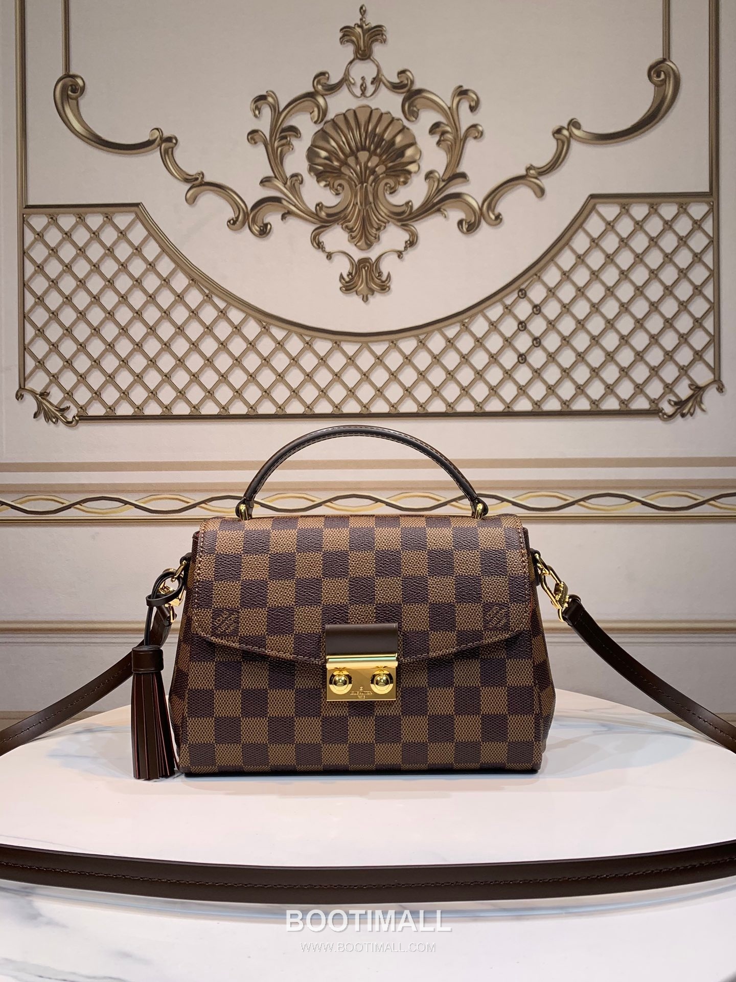 Louis Vuitton Croisette Damier Ebene Coated Canvas Crossbody Bag with Tassel Detail 루이비통 크루아제트 다미에 에벤 코팅 캔버스 태슬 크로스 숄더백 N53000 23cm 1