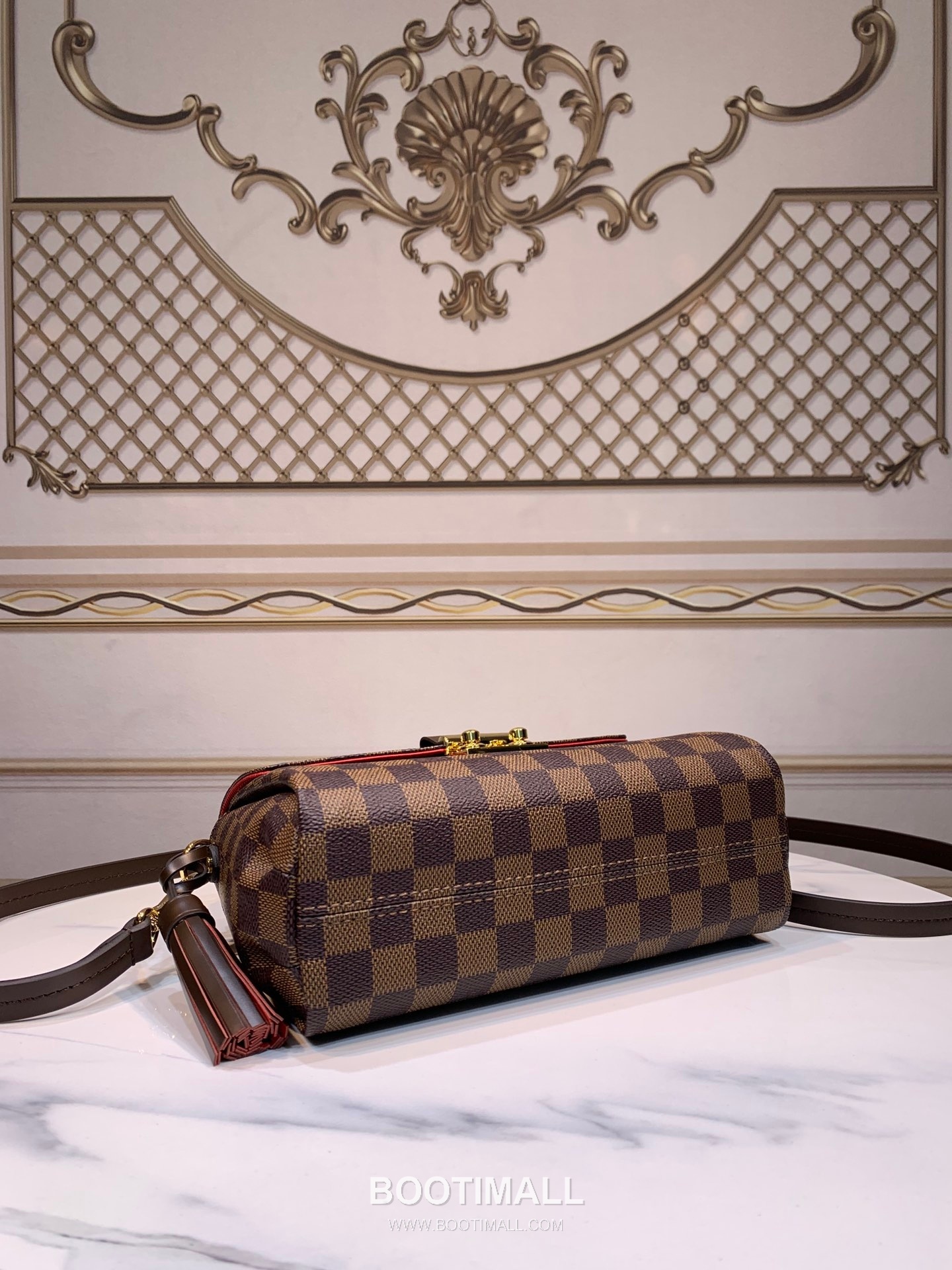 Louis Vuitton Croisette Damier Ebene Coated Canvas Crossbody Bag with Tassel Detail 루이비통 크루아제트 다미에 에벤 코팅 캔버스 태슬 크로스 숄더백 N53000 23cm 4