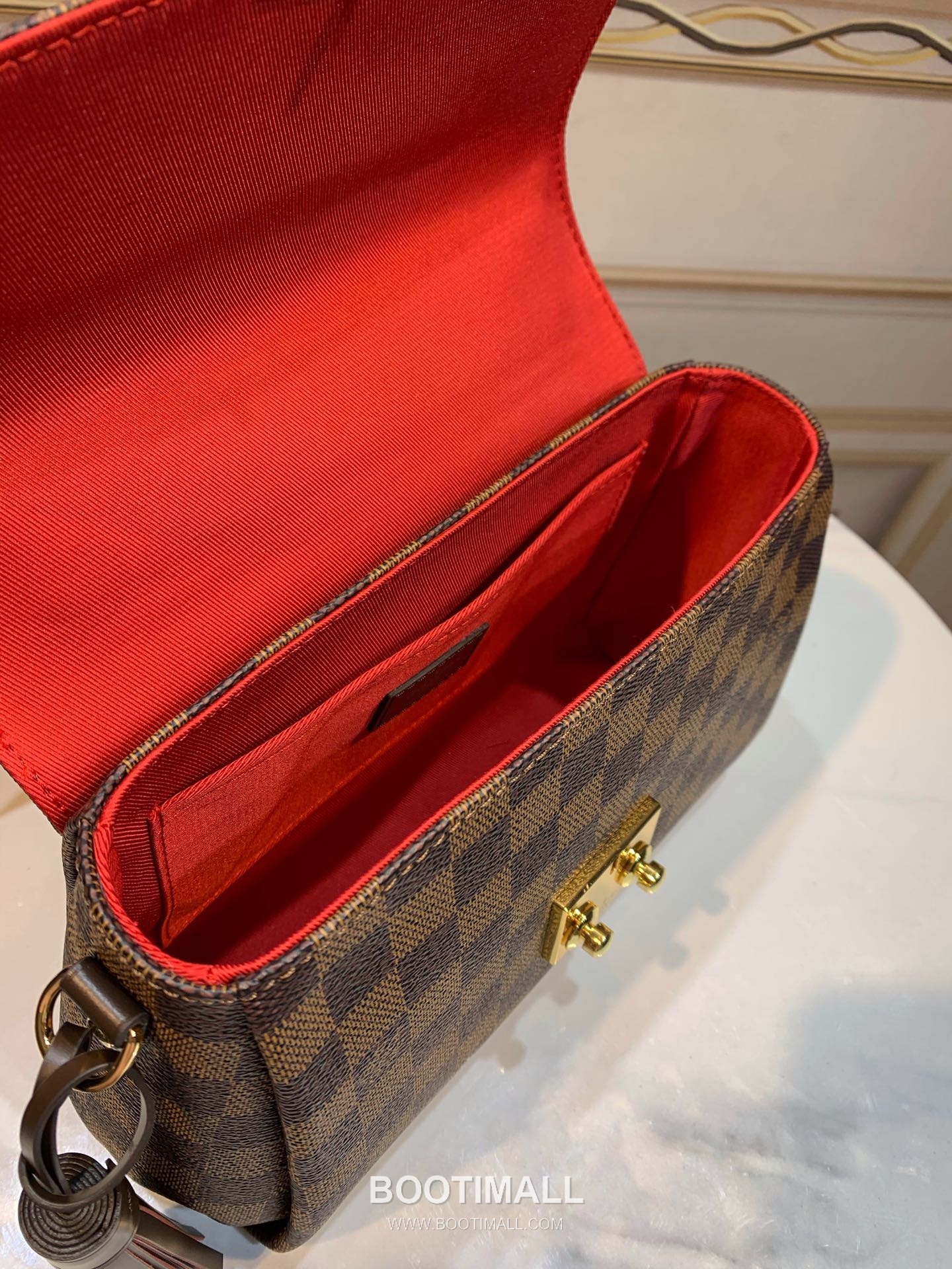 Louis Vuitton Croisette Damier Ebene Coated Canvas Crossbody Bag with Tassel Detail 루이비통 크루아제트 다미에 에벤 코팅 캔버스 태슬 크로스 숄더백 N53000 23cm 8