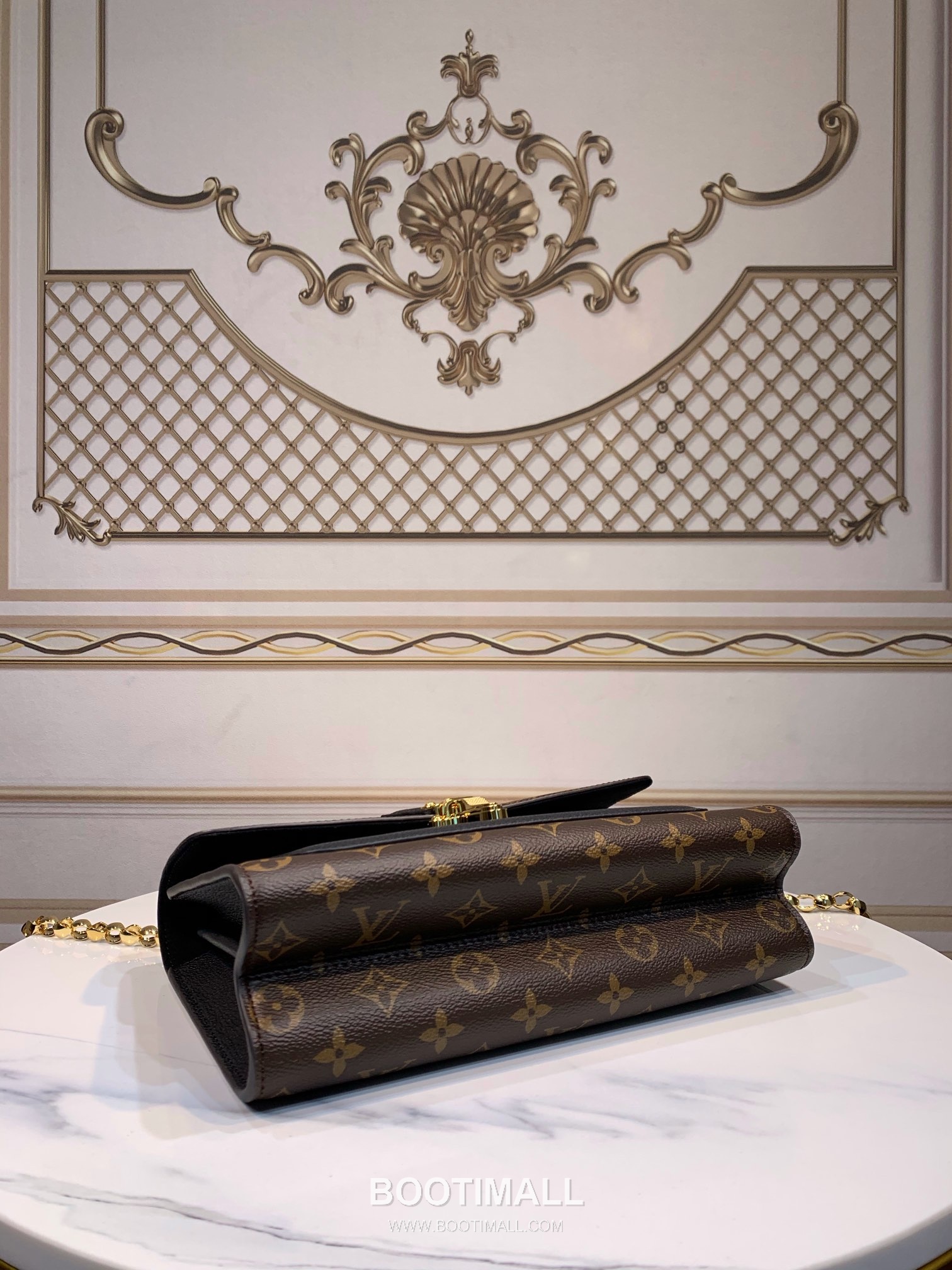 Louis Vuitton Monogram Canvas Calfskin Leather Shoulder Tote Bag with Strap Detail 루이비통 모노그램 캔버스 카프스킨 브라운 토트 숄더백 M41730 27cm 4