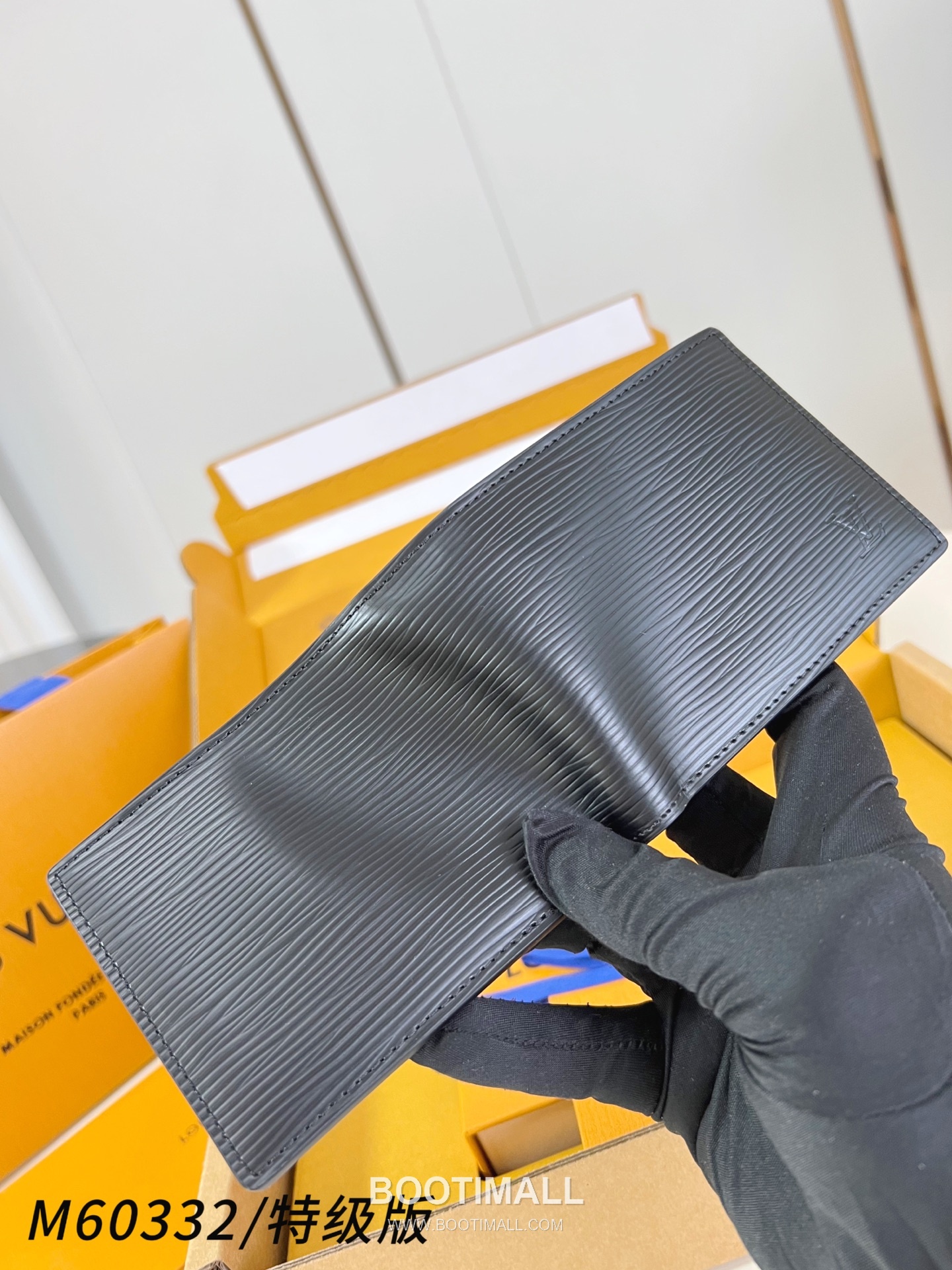 Louis Vuitton Multiple Wallet Epi XL Calfskin Leather Wallet with Card Slot Detail 루이비통 멀티플 월렛 에피 XL 카프스킨 카드슬롯 반지갑 M60332 11.5cm 5