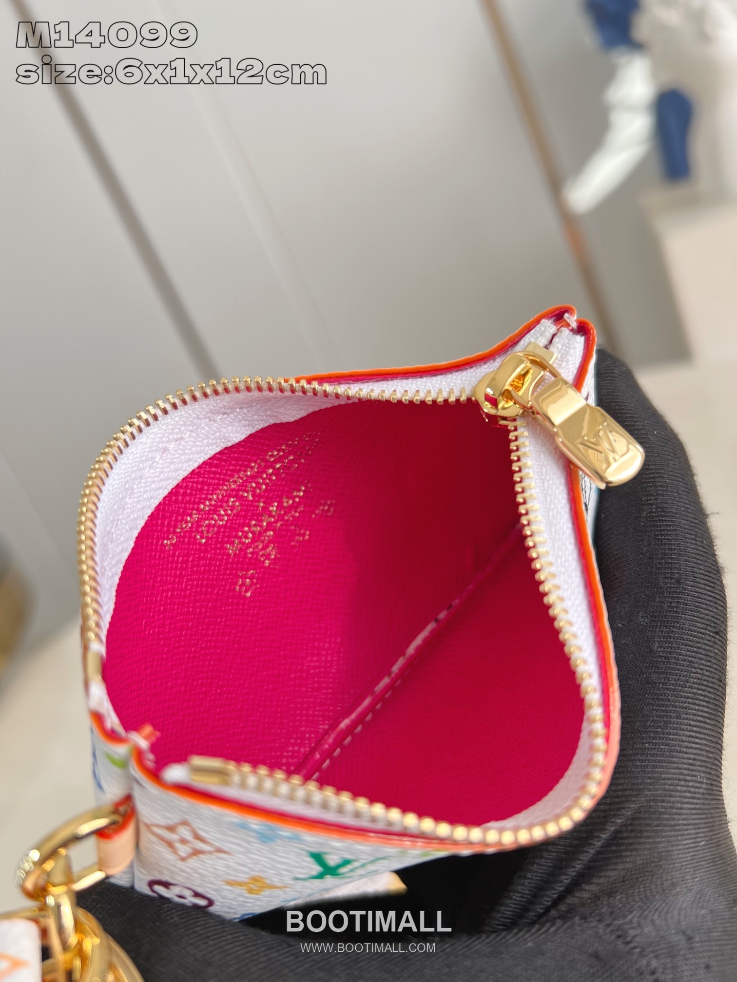 Louis Vuitton Phone Case Monogram Coated Canvas Pouch Wallet with Zip Detail 루이비통 폰 케이스 모노그램 코팅 캔버스 지퍼 파우치 지갑 M14099 12cm 9