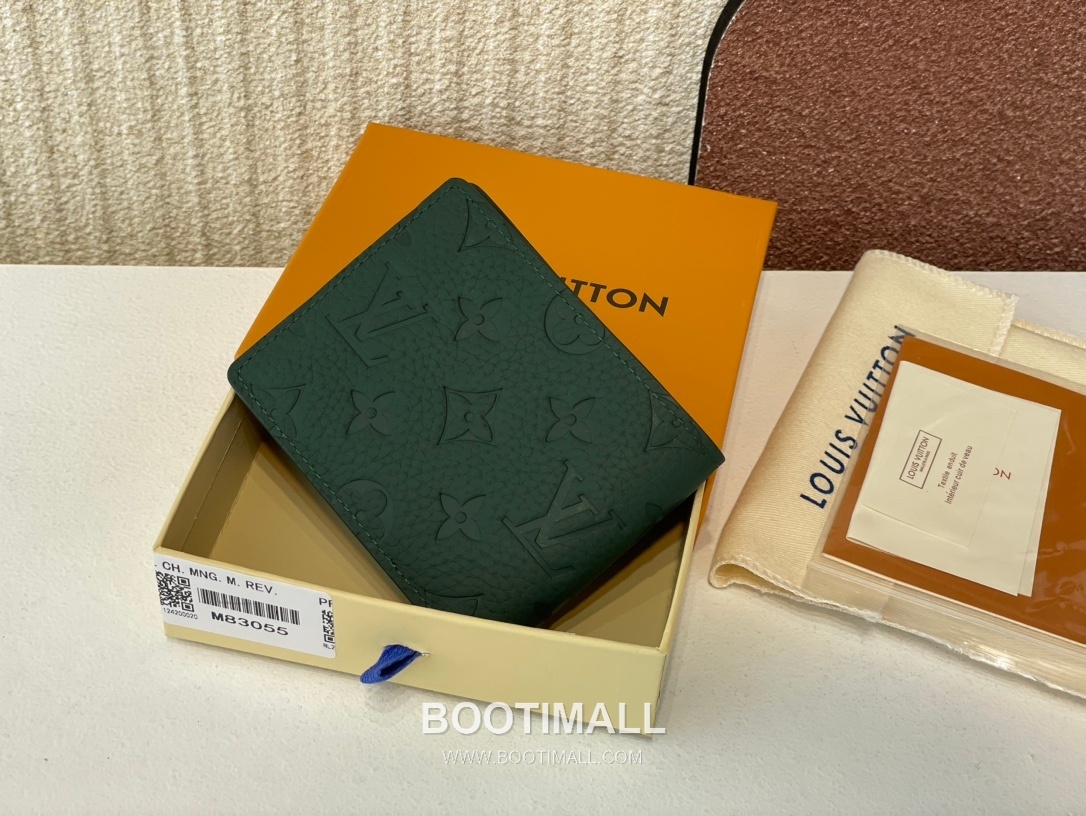 Louis Vuitton Multiple Wallet Monogram Taurillon Leather Wallet with Card Slot Detail 루이비통 멀티플 월렛 모노그램 토릴론 레더 카드슬롯 반지갑 M83055 11.5cm 2