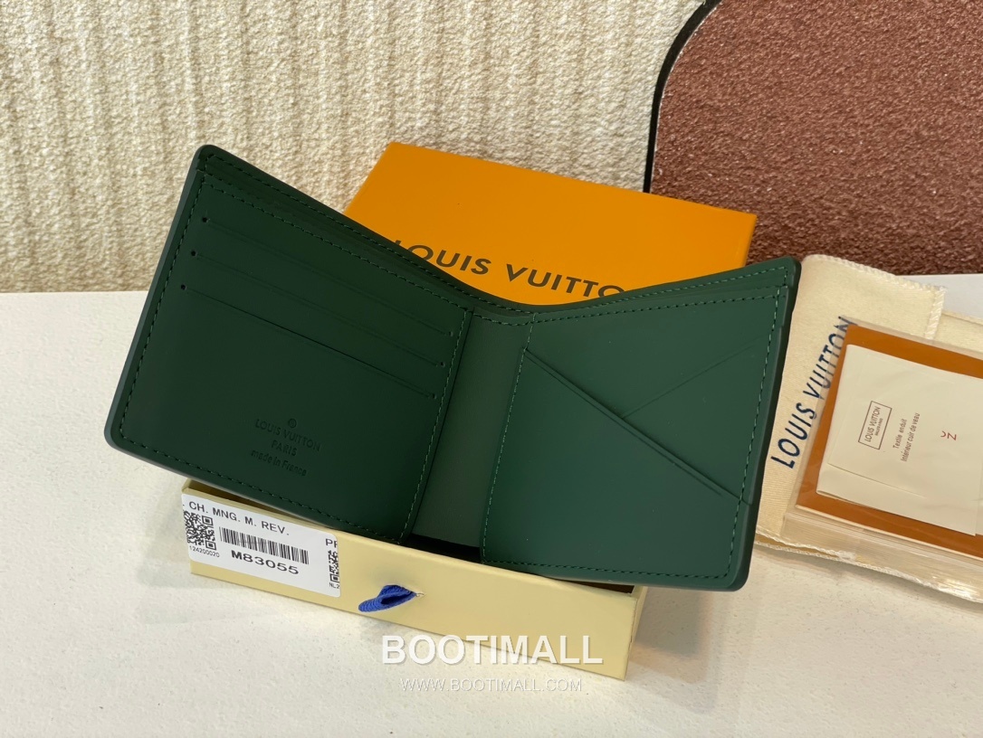 Louis Vuitton Multiple Wallet Monogram Taurillon Leather Wallet with Card Slot Detail 루이비통 멀티플 월렛 모노그램 토릴론 레더 카드슬롯 반지갑 M83055 11.5cm 5